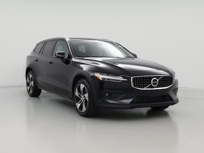 2025 Volvo V60 Cross Country B5 Plus