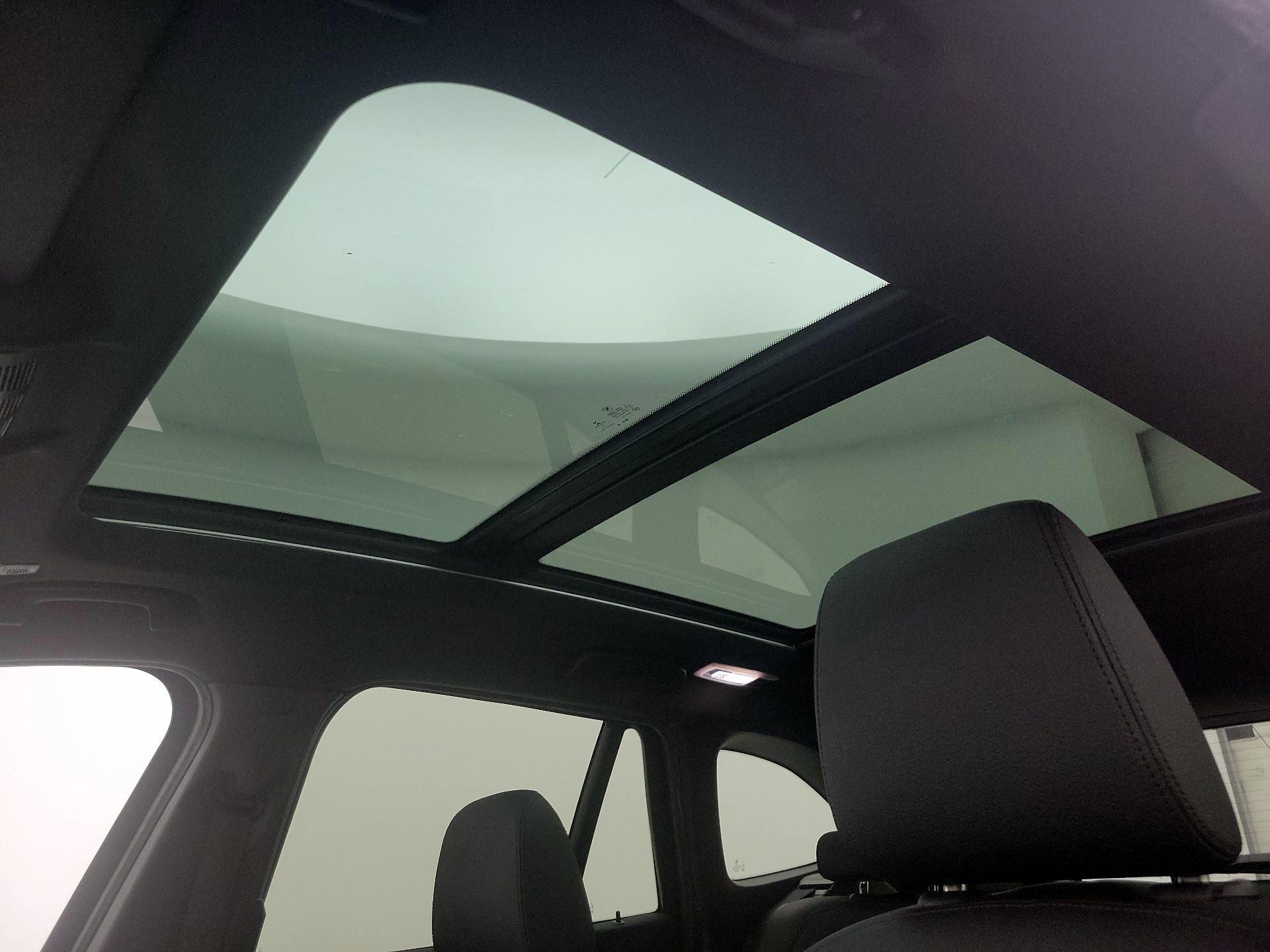 Thumbnail: 2021 BMW X1 - 19