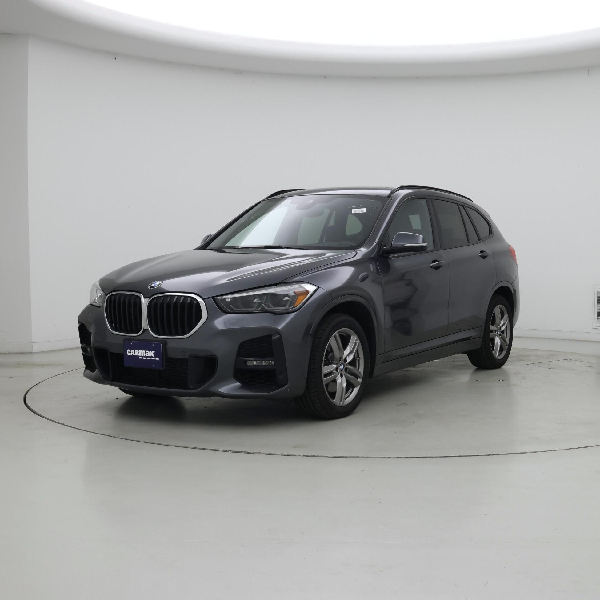 Thumbnail: 2021 BMW X1 - 4