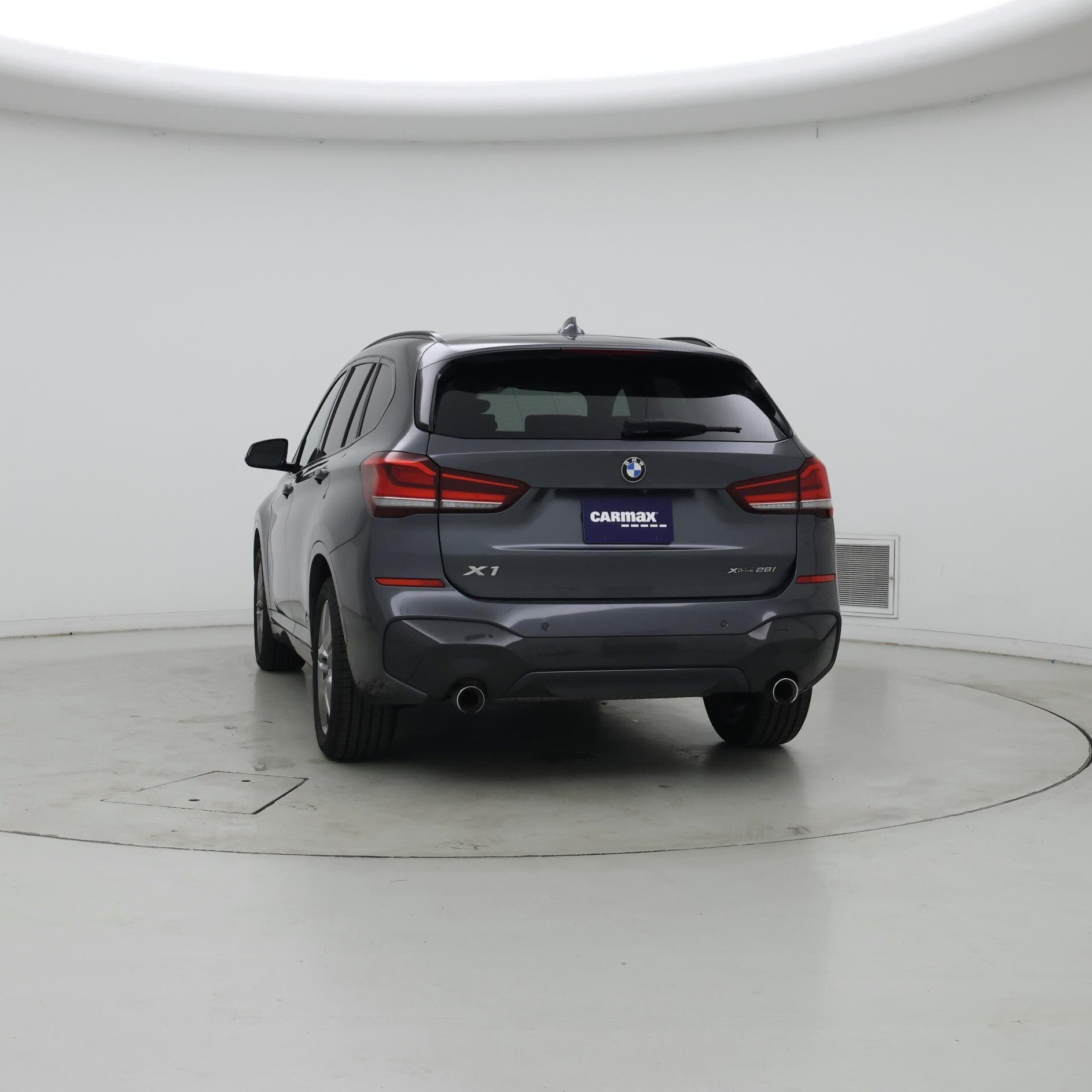 Thumbnail: 2021 BMW X1 - 6