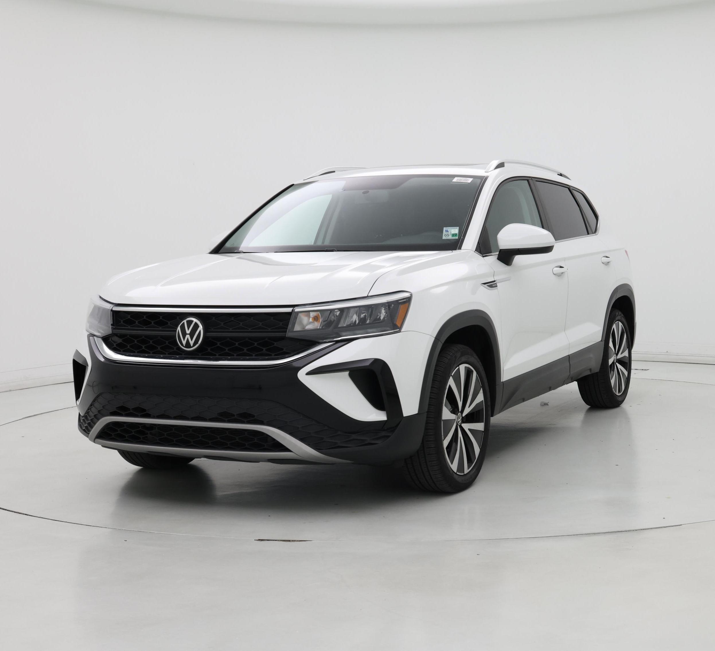 Thumbnail: 2022 Volkswagen Taos - 4