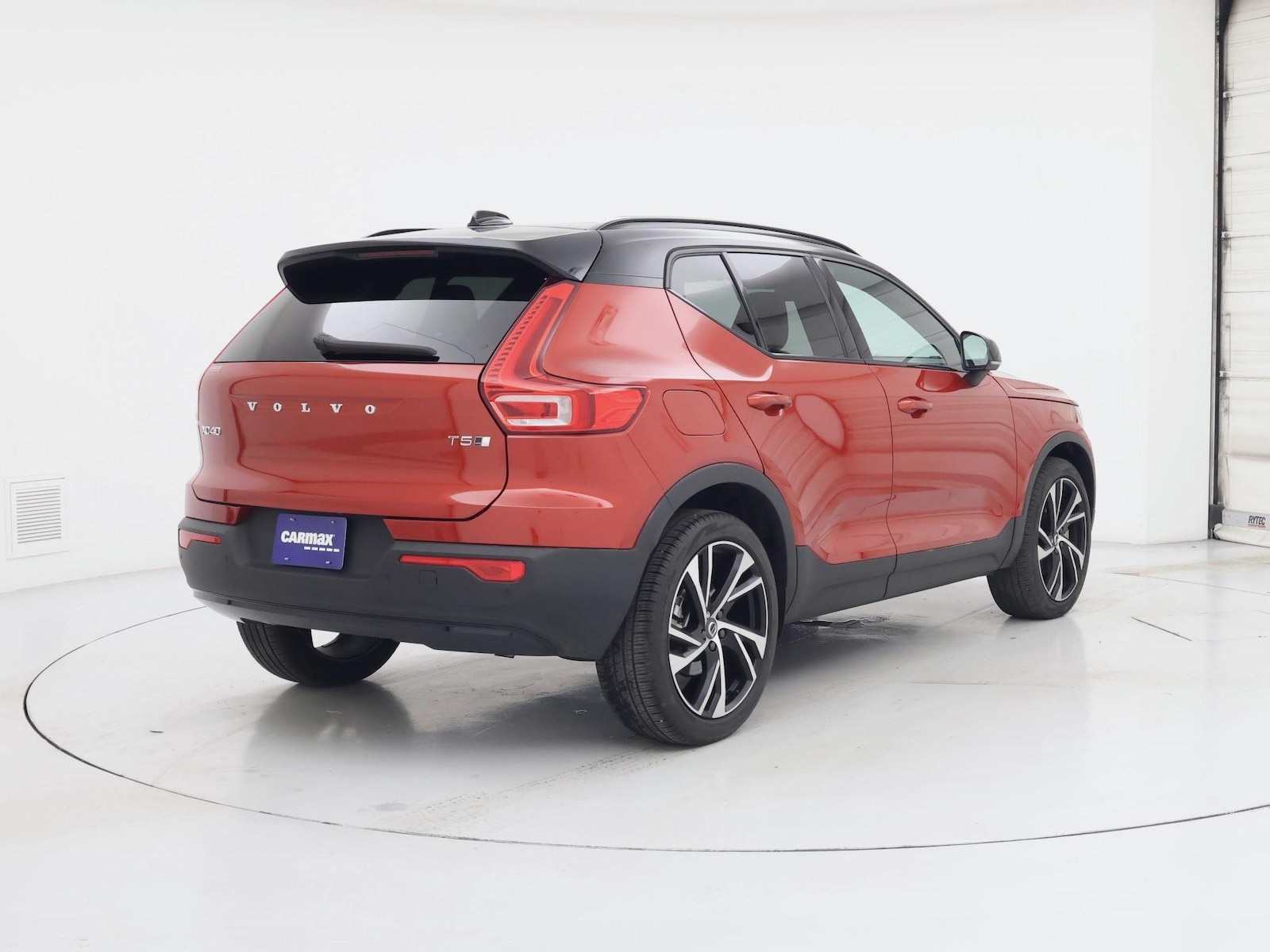 2021 Volvo XC40 R-Design - Photo 9