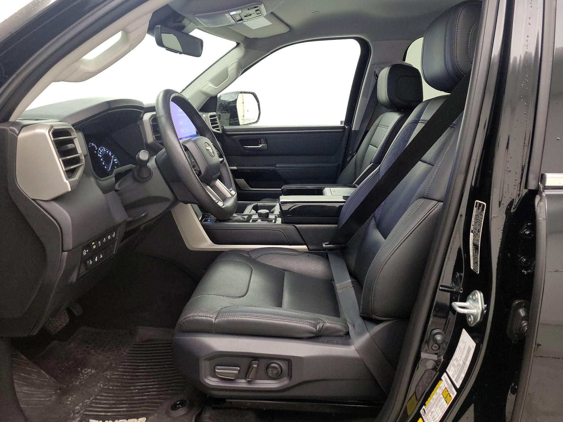 Thumbnail: 2023 Toyota Tundra - 11