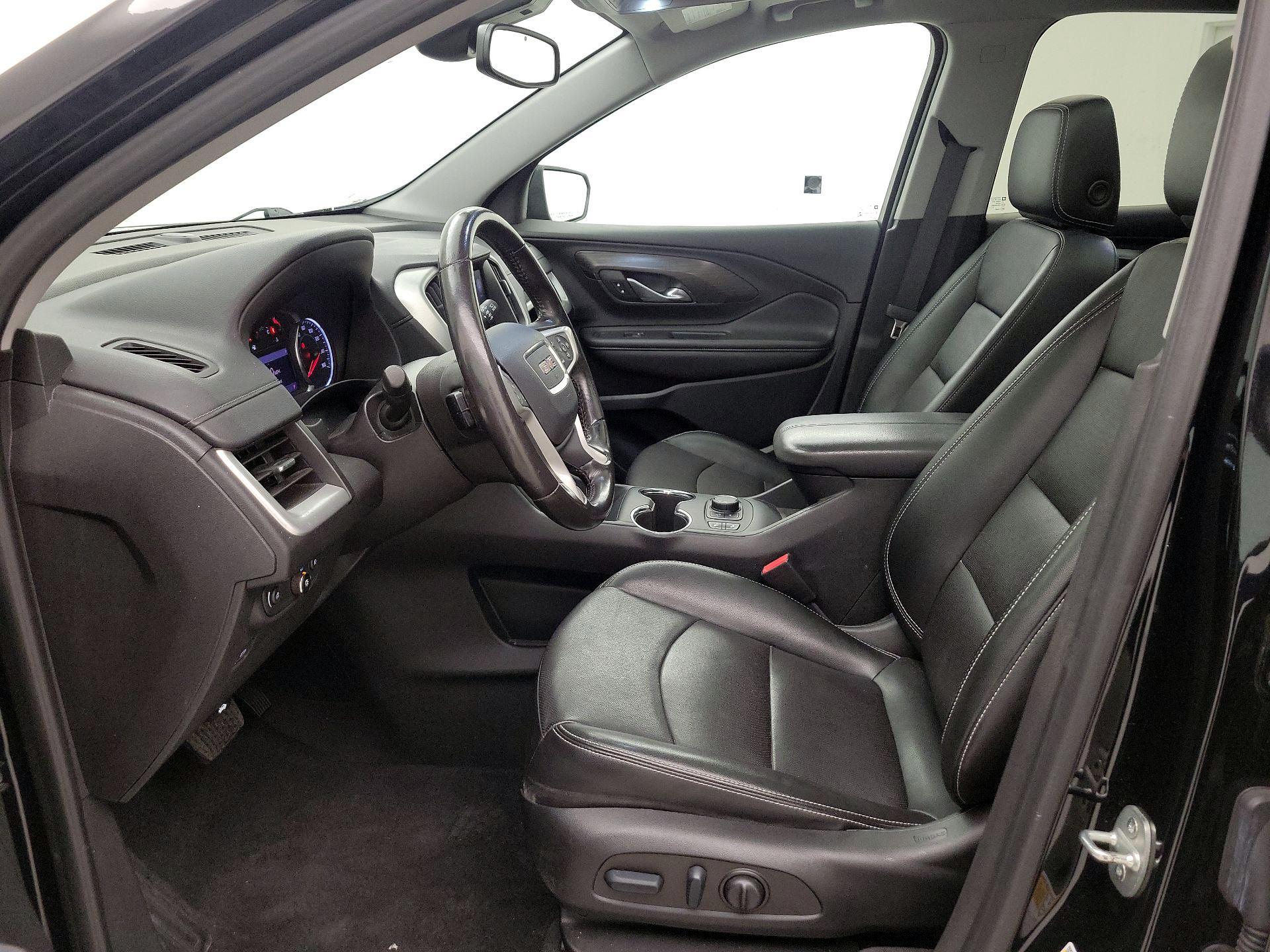 Thumbnail: 2022 GMC Terrain - 11