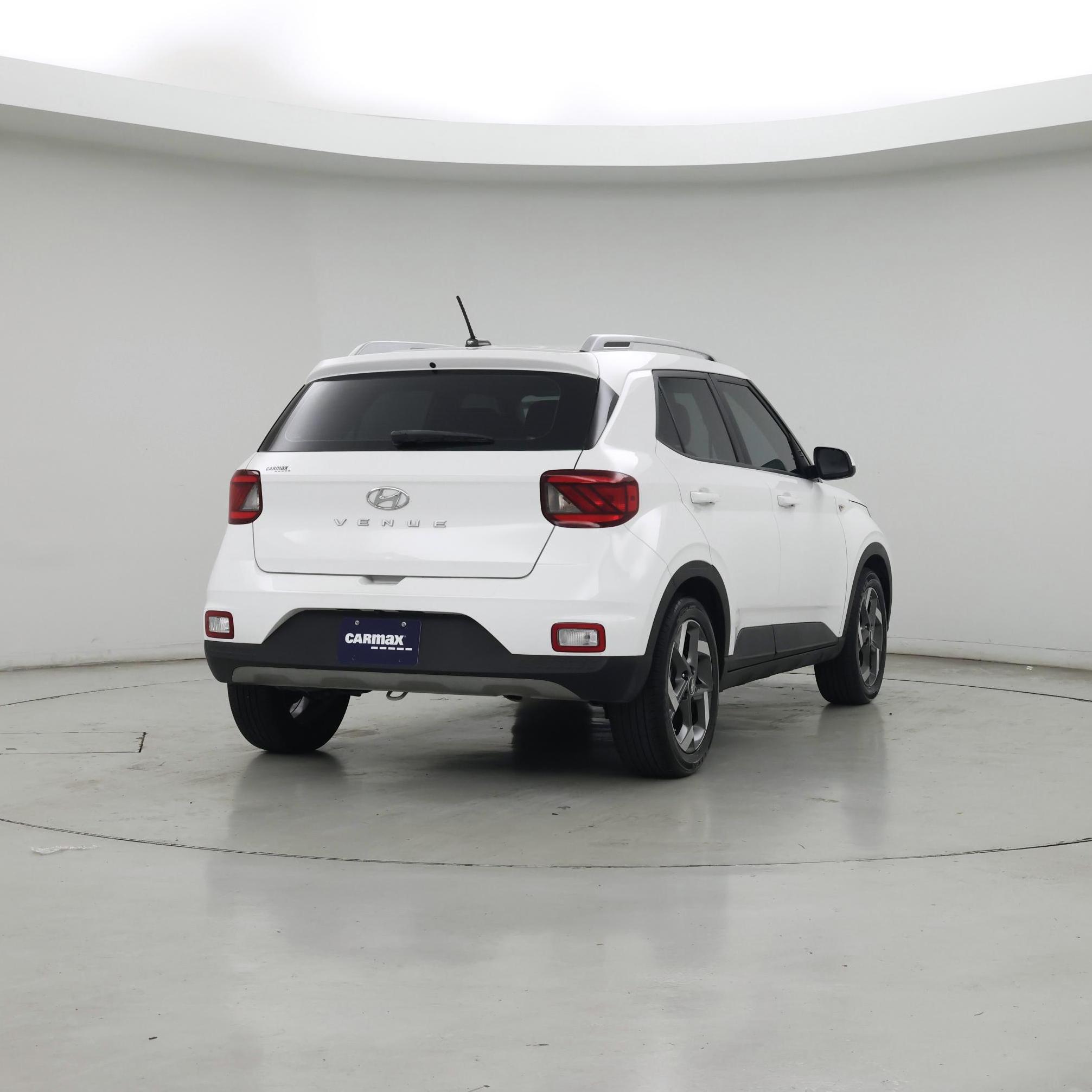 Thumbnail: 2023 Hyundai Venue - 8