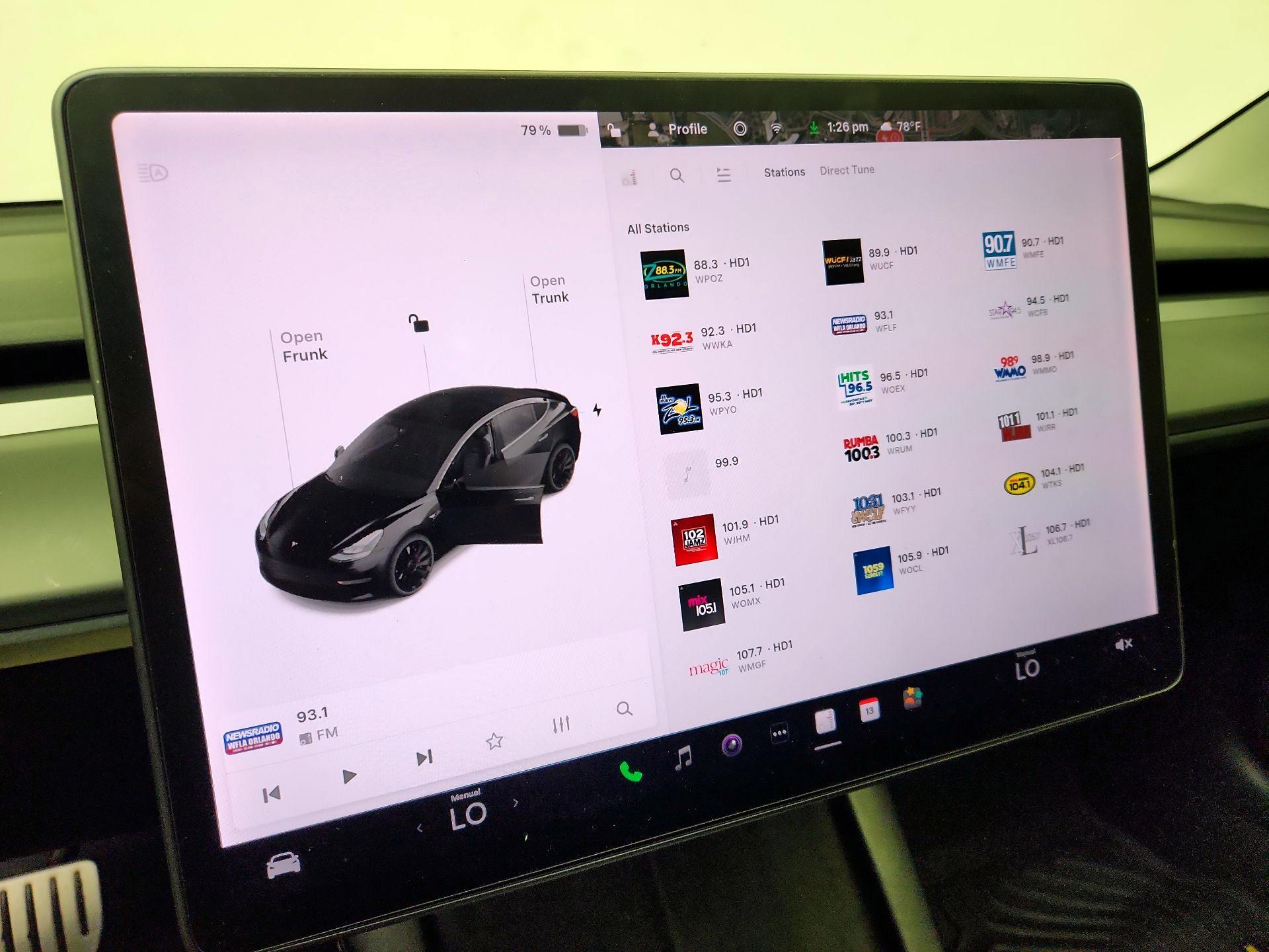 Thumbnail: 2021 Tesla Model 3 - 15