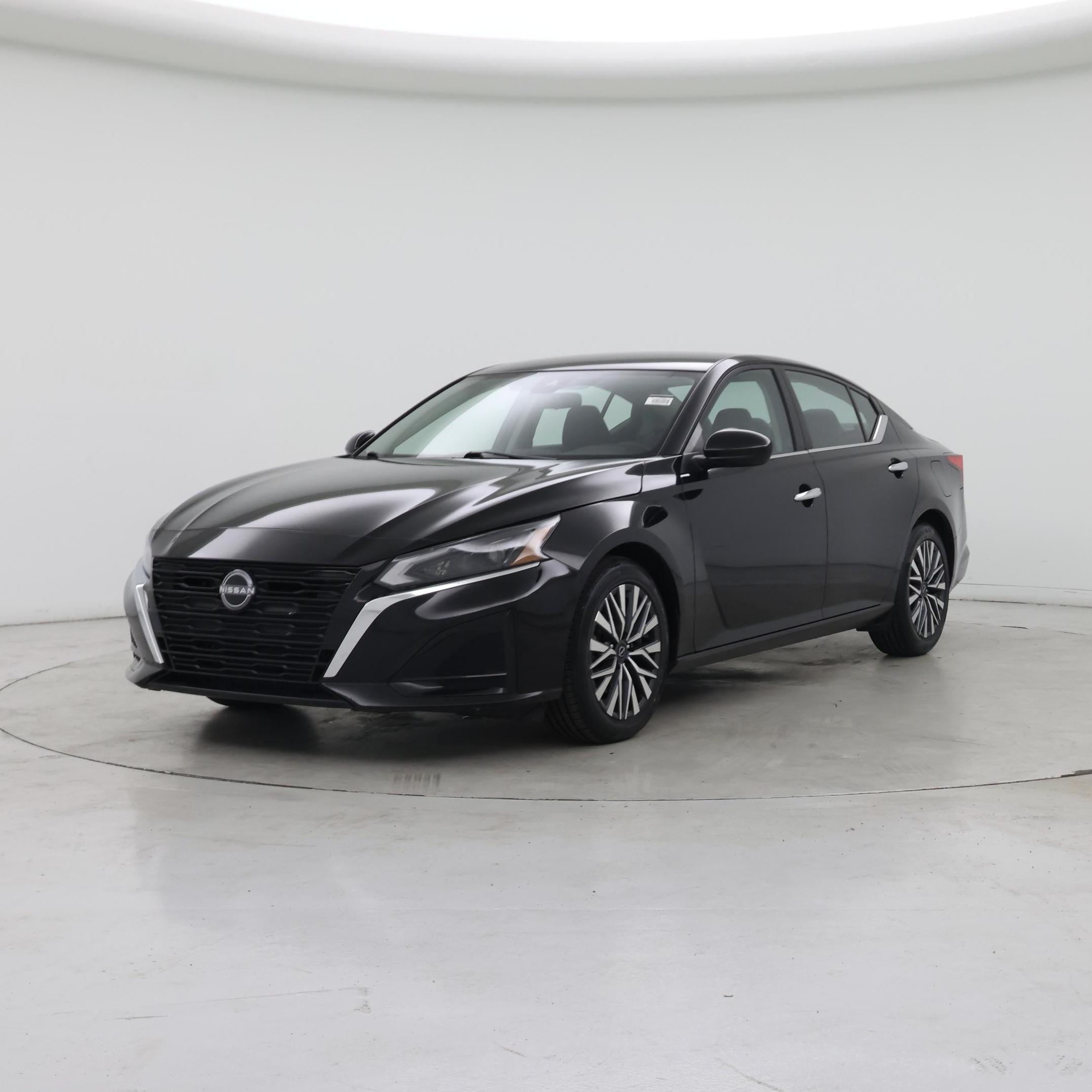 Thumbnail: 2023 Nissan Altima - 4
