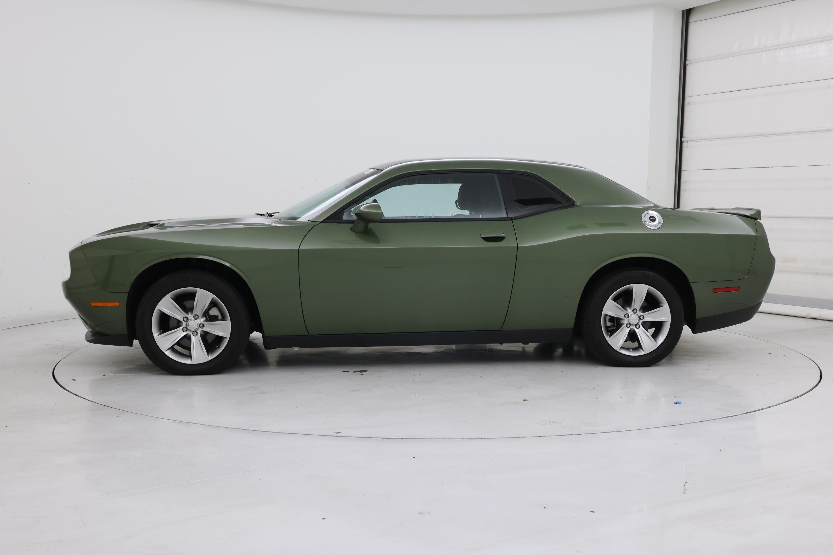 Thumbnail: 2022 Dodge Challenger - 3