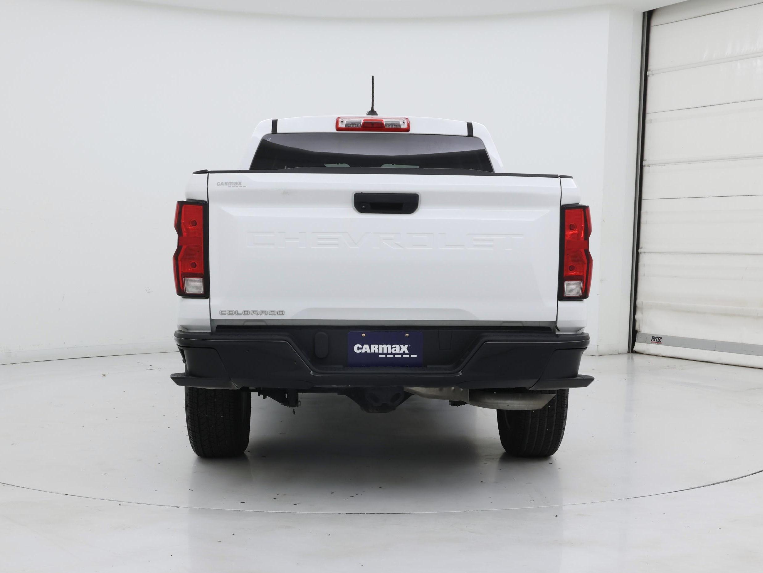Thumbnail: 2023 Chevrolet Colorado - 6