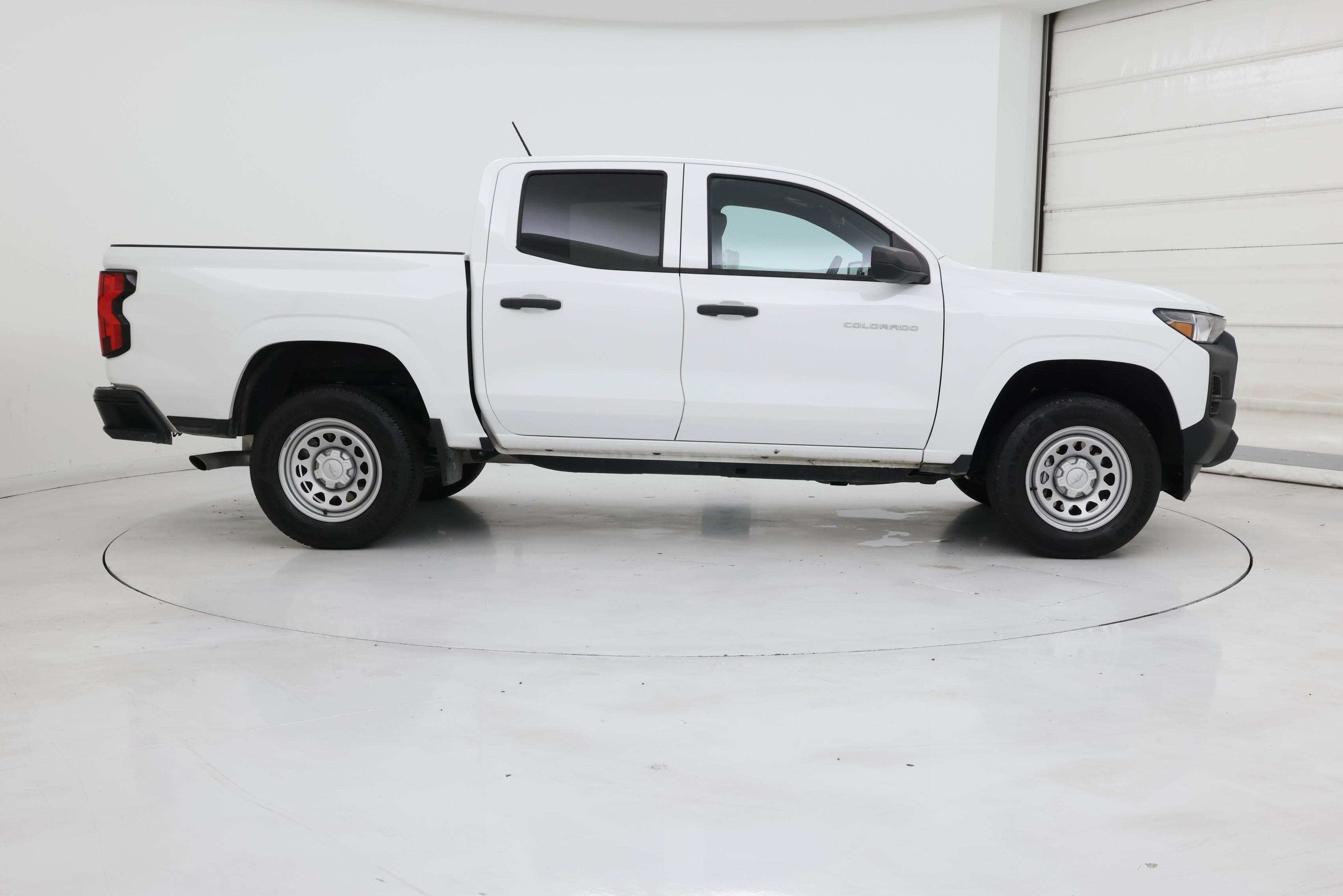 Thumbnail: 2023 Chevrolet Colorado - 7