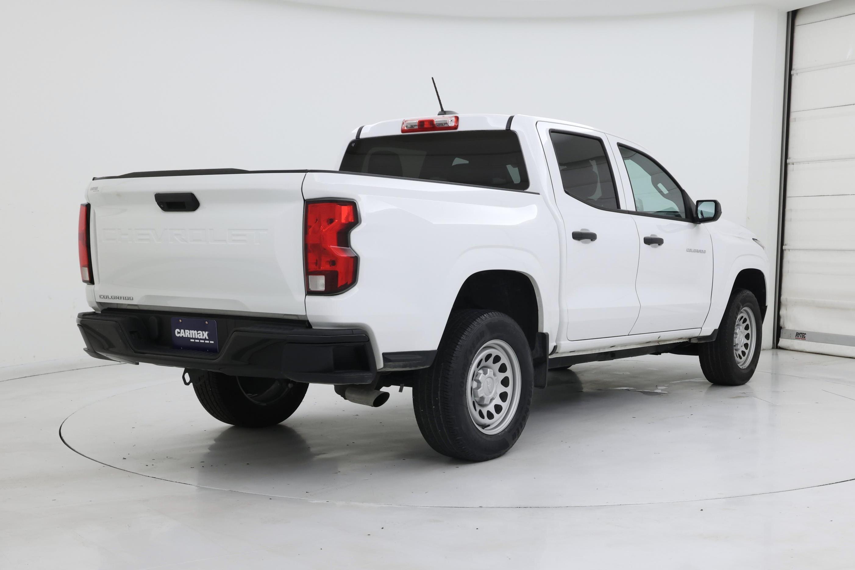 Thumbnail: 2023 Chevrolet Colorado - 8