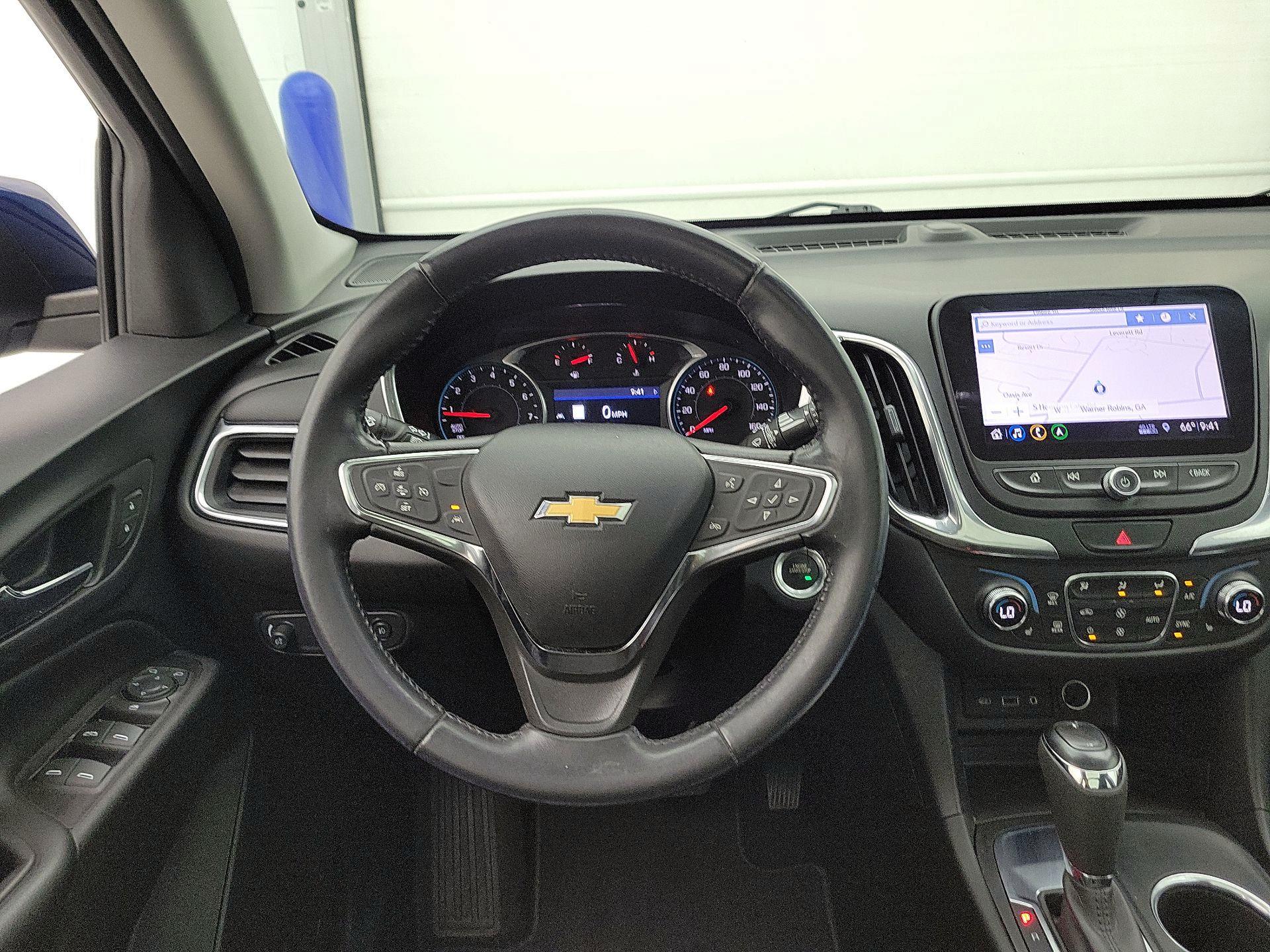 Thumbnail: 2021 Chevrolet Equinox - 10
