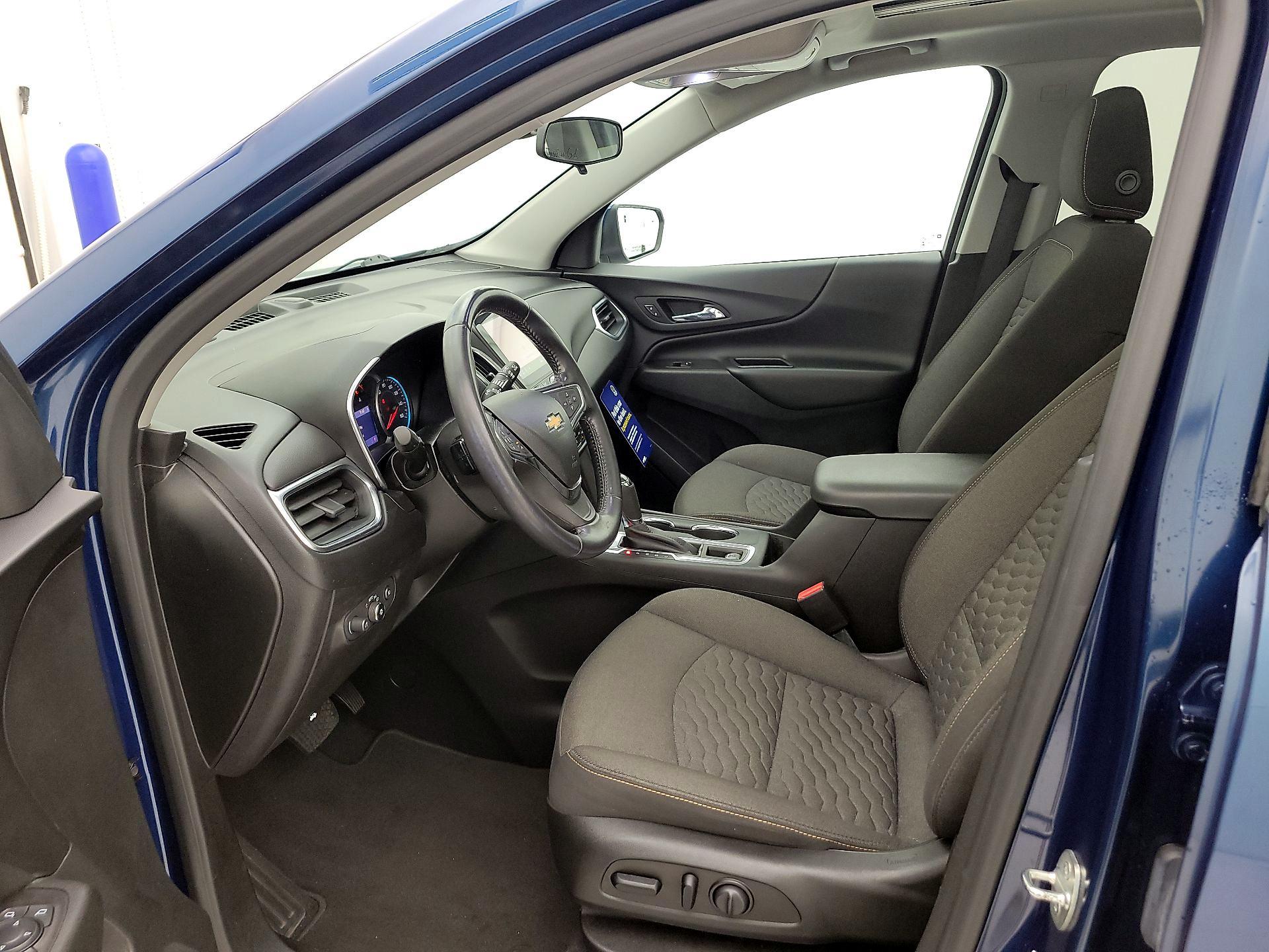 Thumbnail: 2021 Chevrolet Equinox - 11