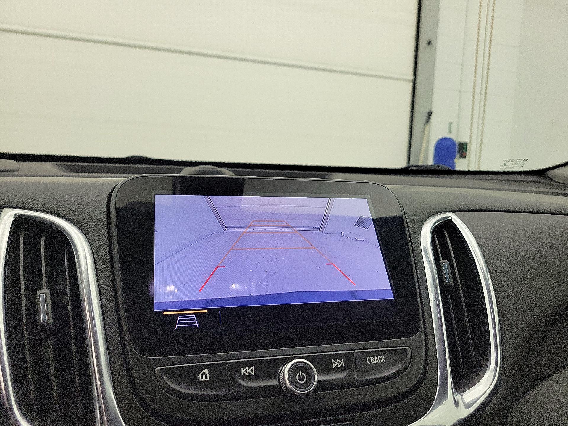 Thumbnail: 2021 Chevrolet Equinox - 15