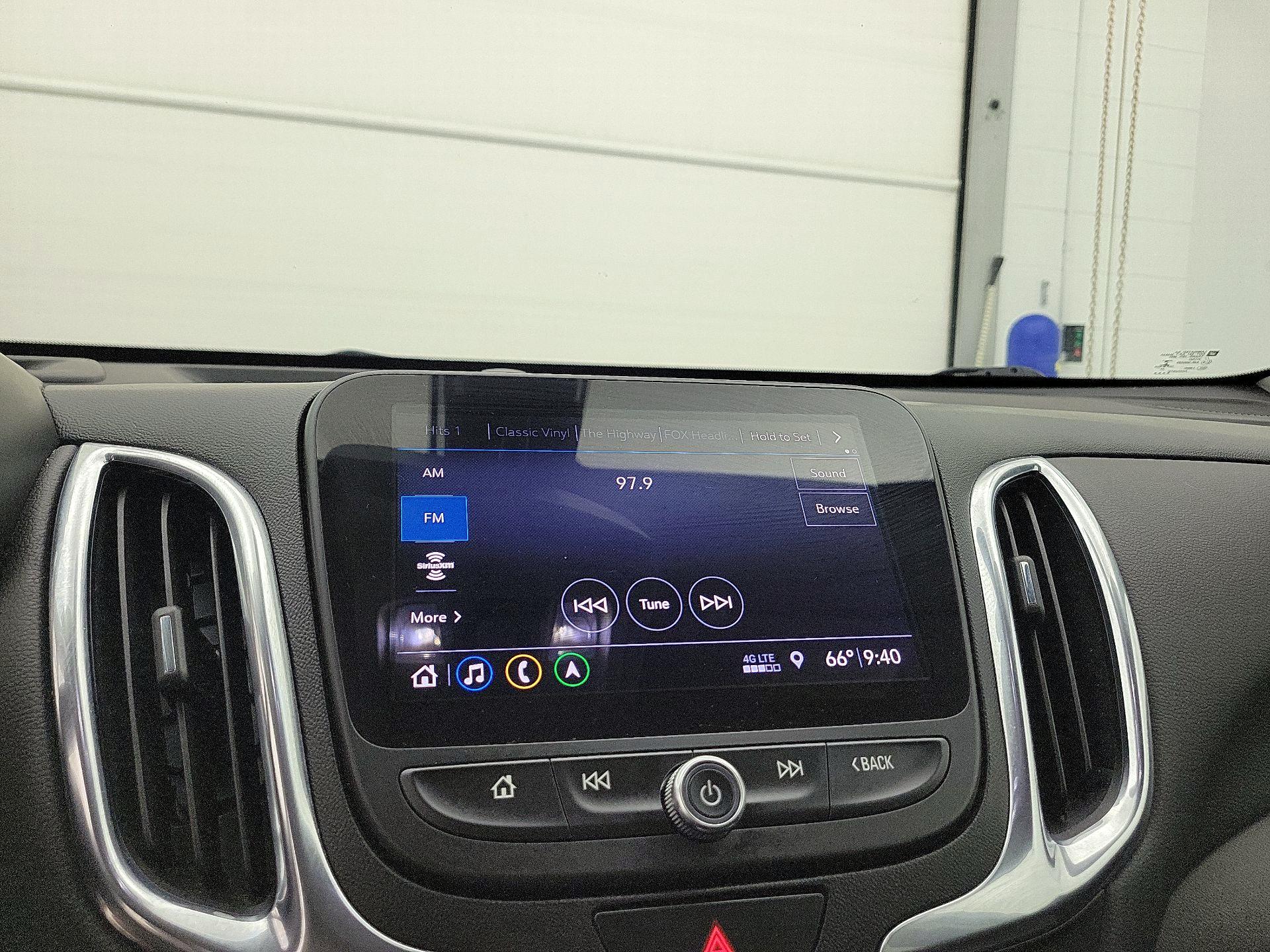 Thumbnail: 2021 Chevrolet Equinox - 16