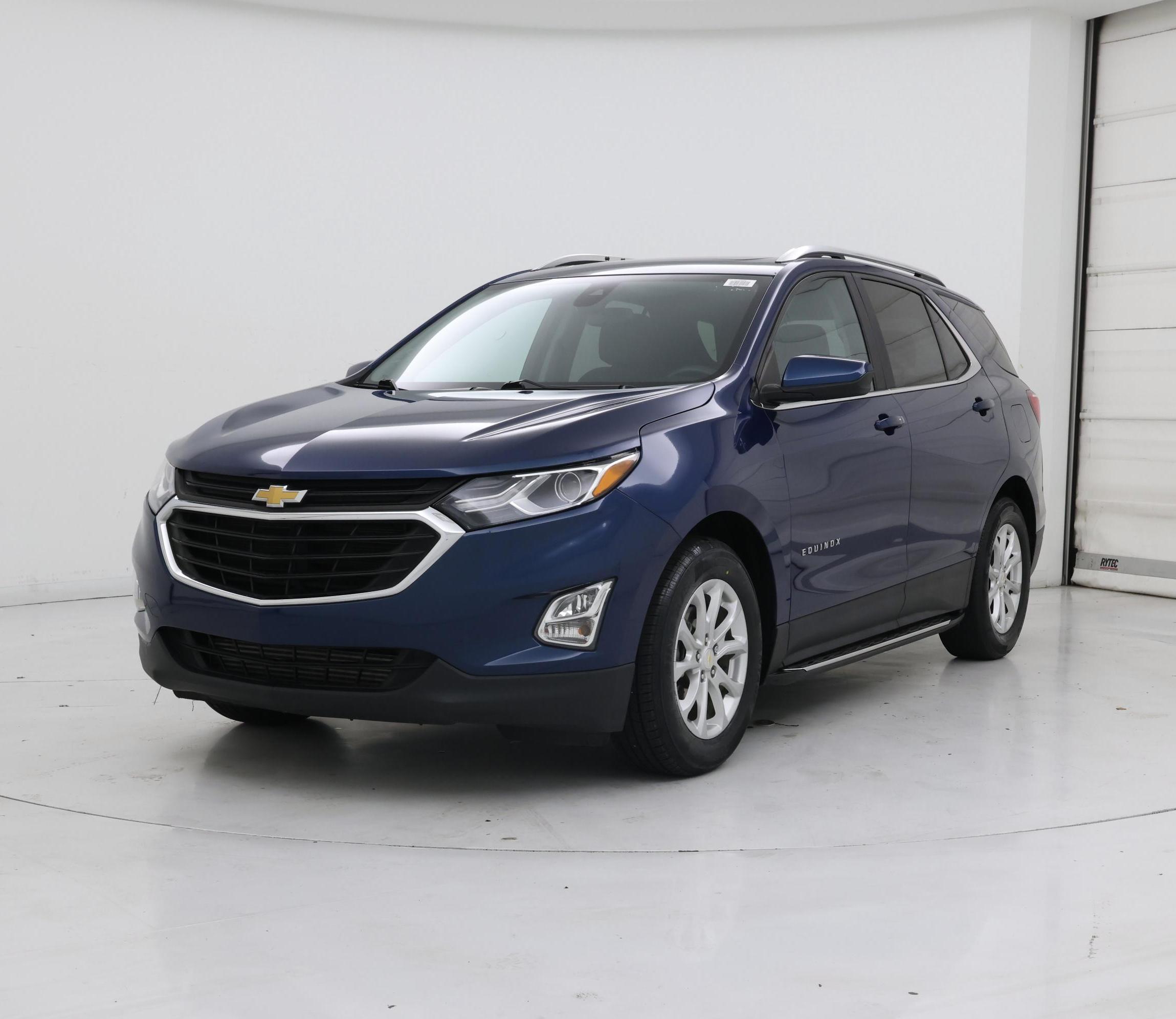 Thumbnail: 2021 Chevrolet Equinox - 4