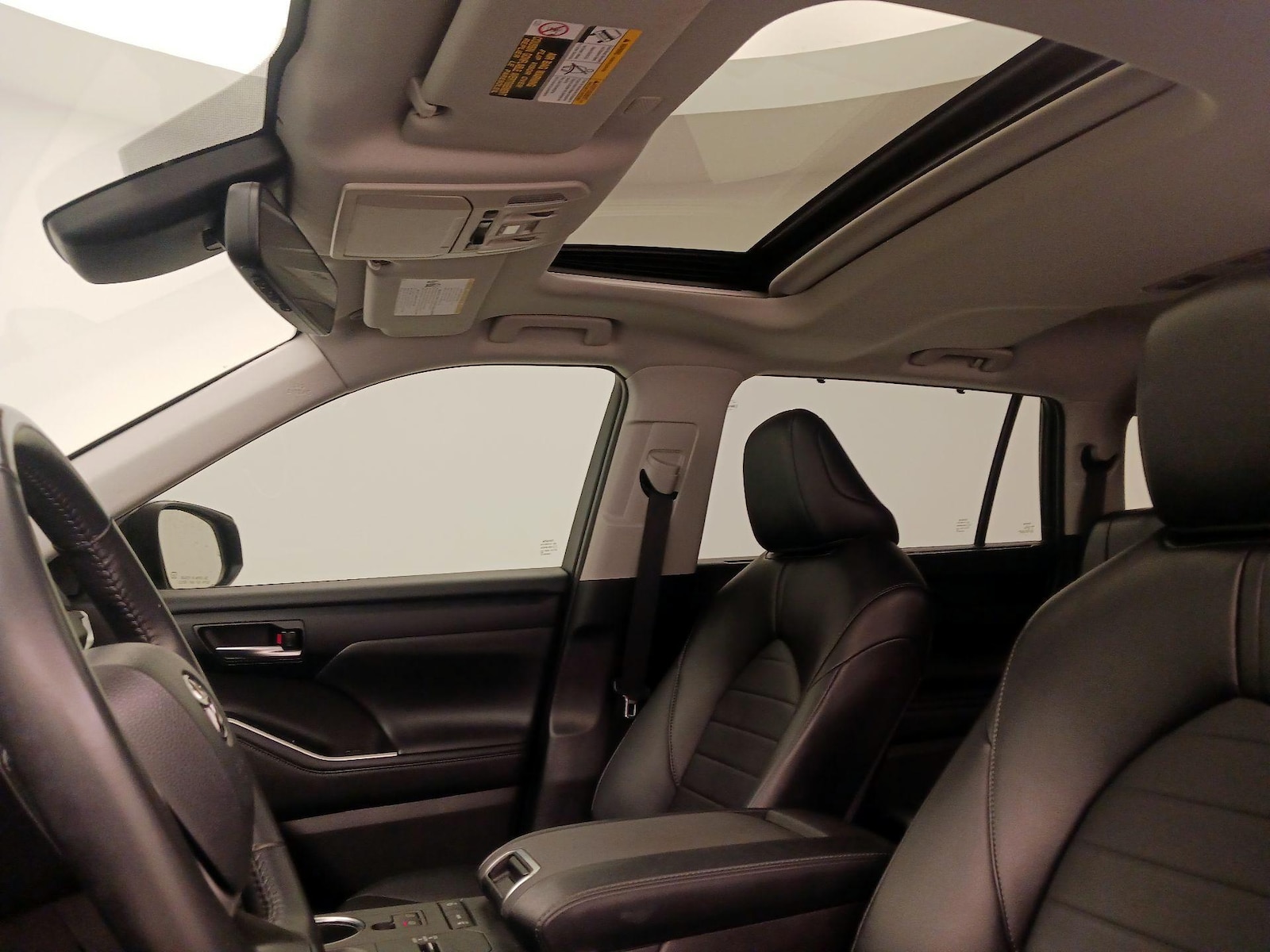 Sunroof(s) & Overhead Airbags