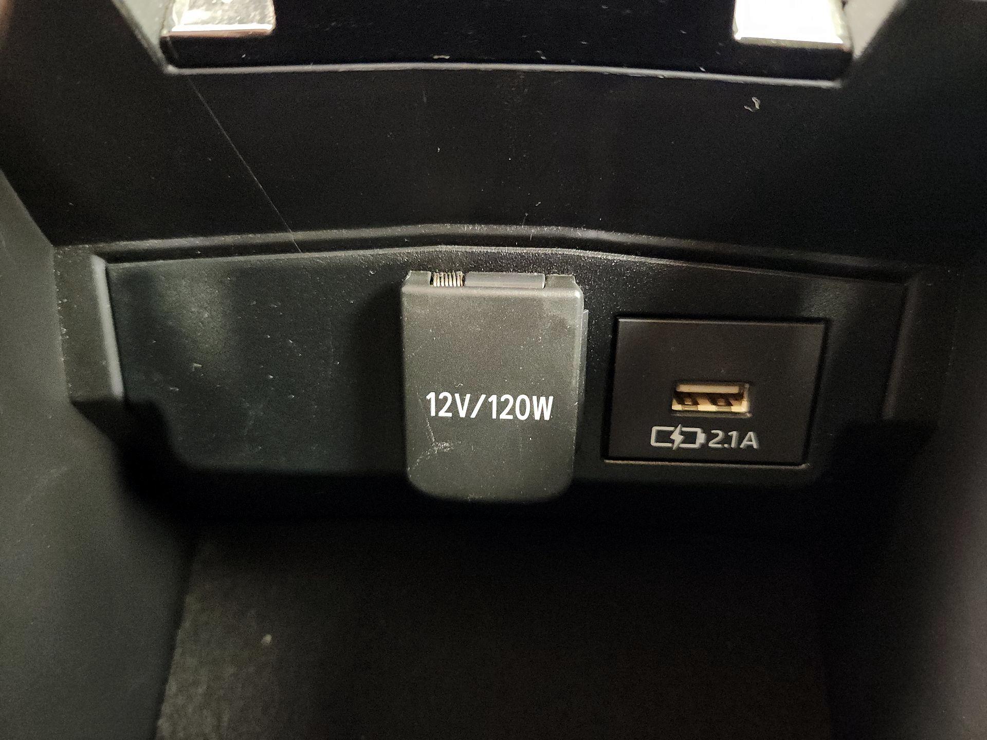 Thumbnail: 2021 Toyota Corolla - 18