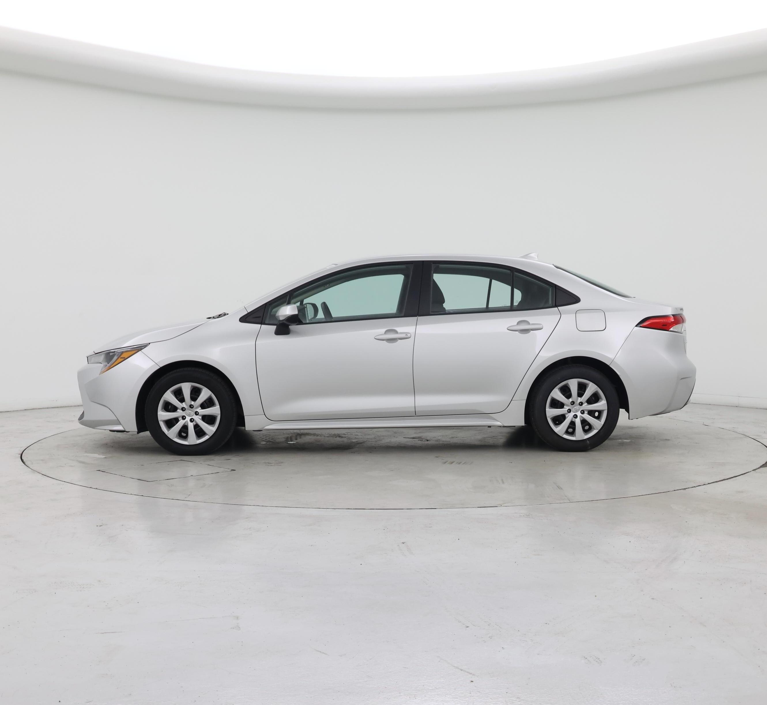Thumbnail: 2021 Toyota Corolla - 3