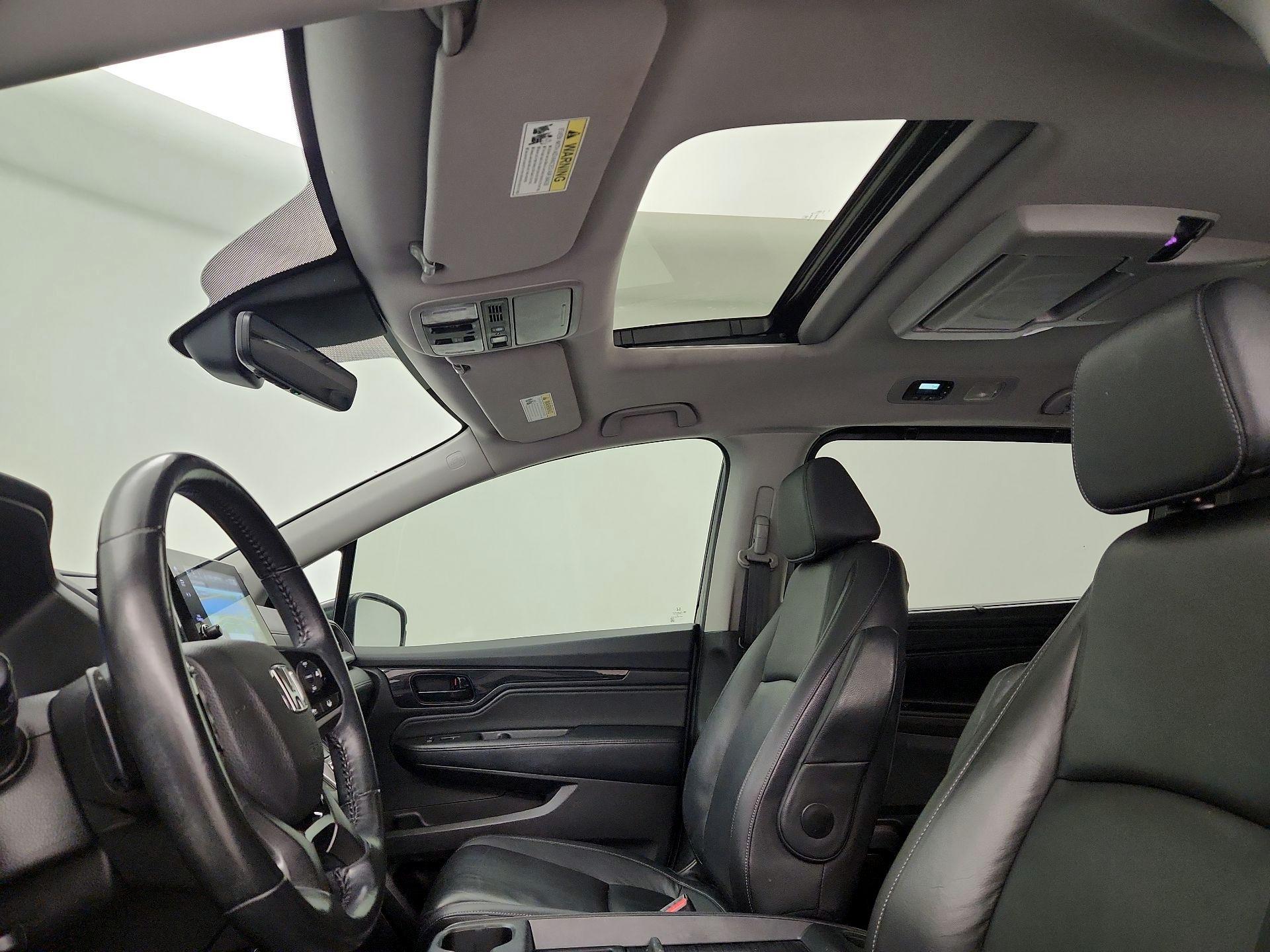 Thumbnail: 2023 Honda Odyssey - 20