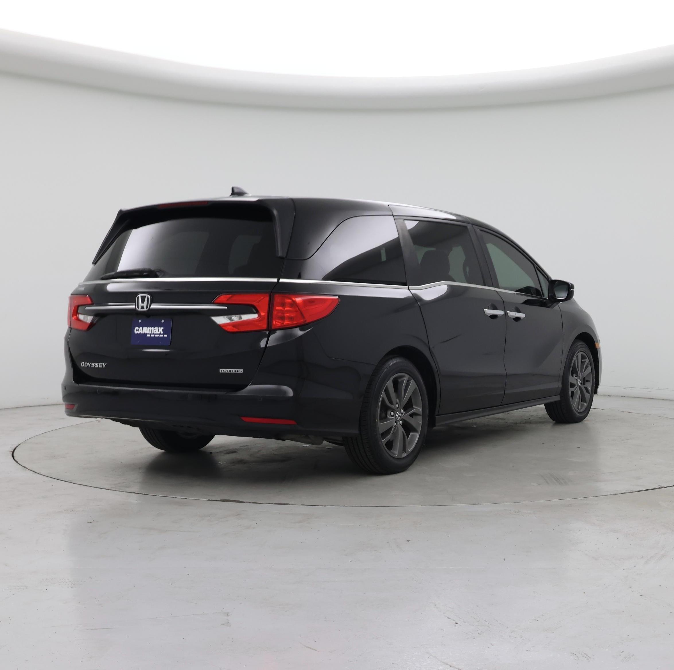 Thumbnail: 2023 Honda Odyssey - 8