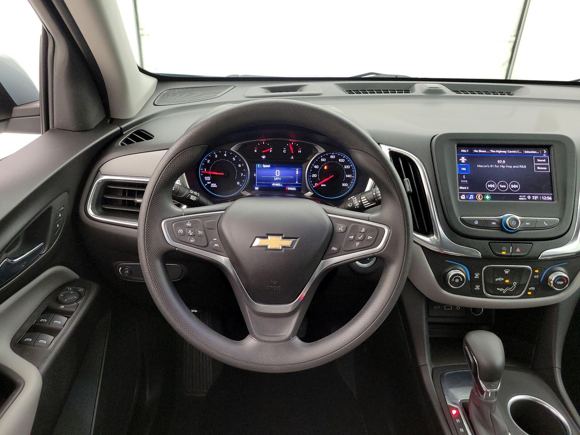 Thumbnail: 2022 Chevrolet Equinox - 10