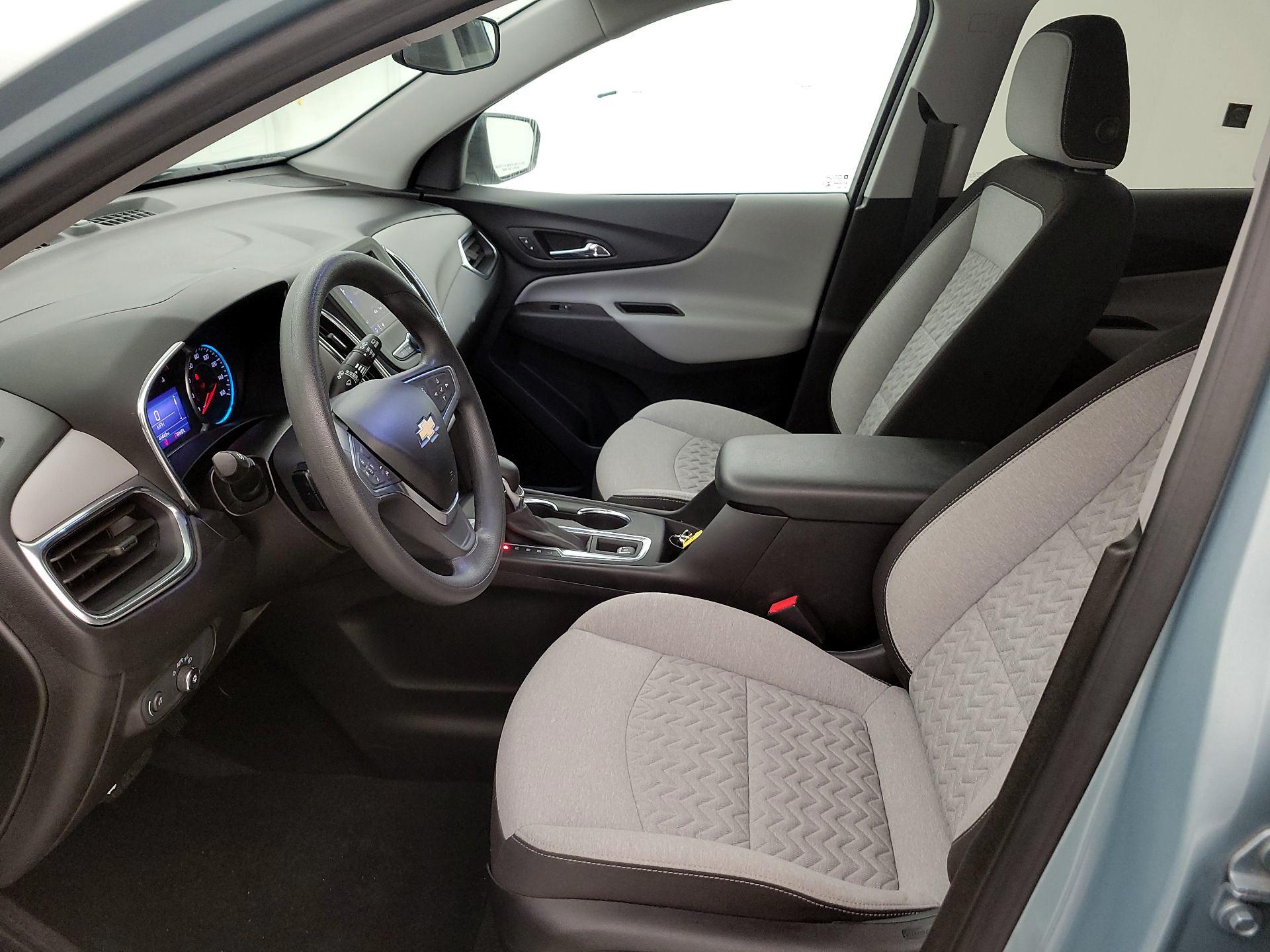 Thumbnail: 2022 Chevrolet Equinox - 11