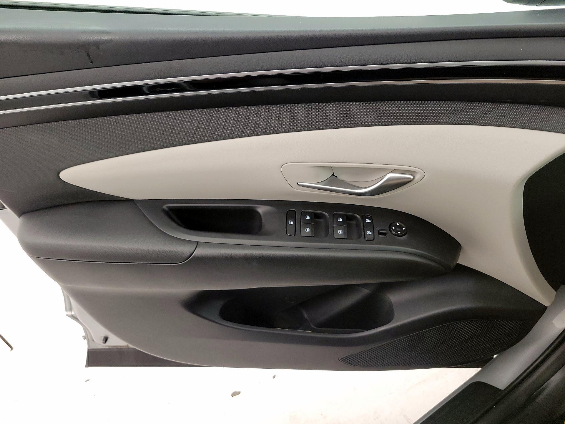 Thumbnail: 2024 Hyundai Tucson - 12