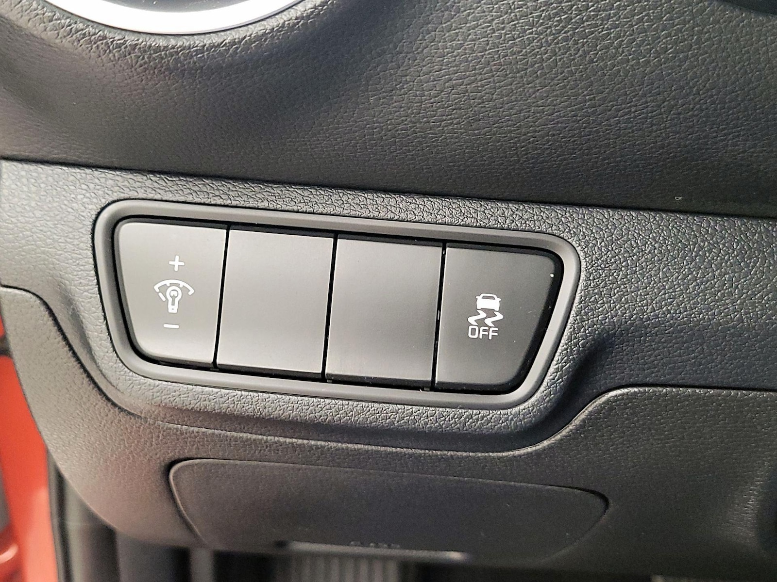 2023 Kia Forte LXS - Photo 14