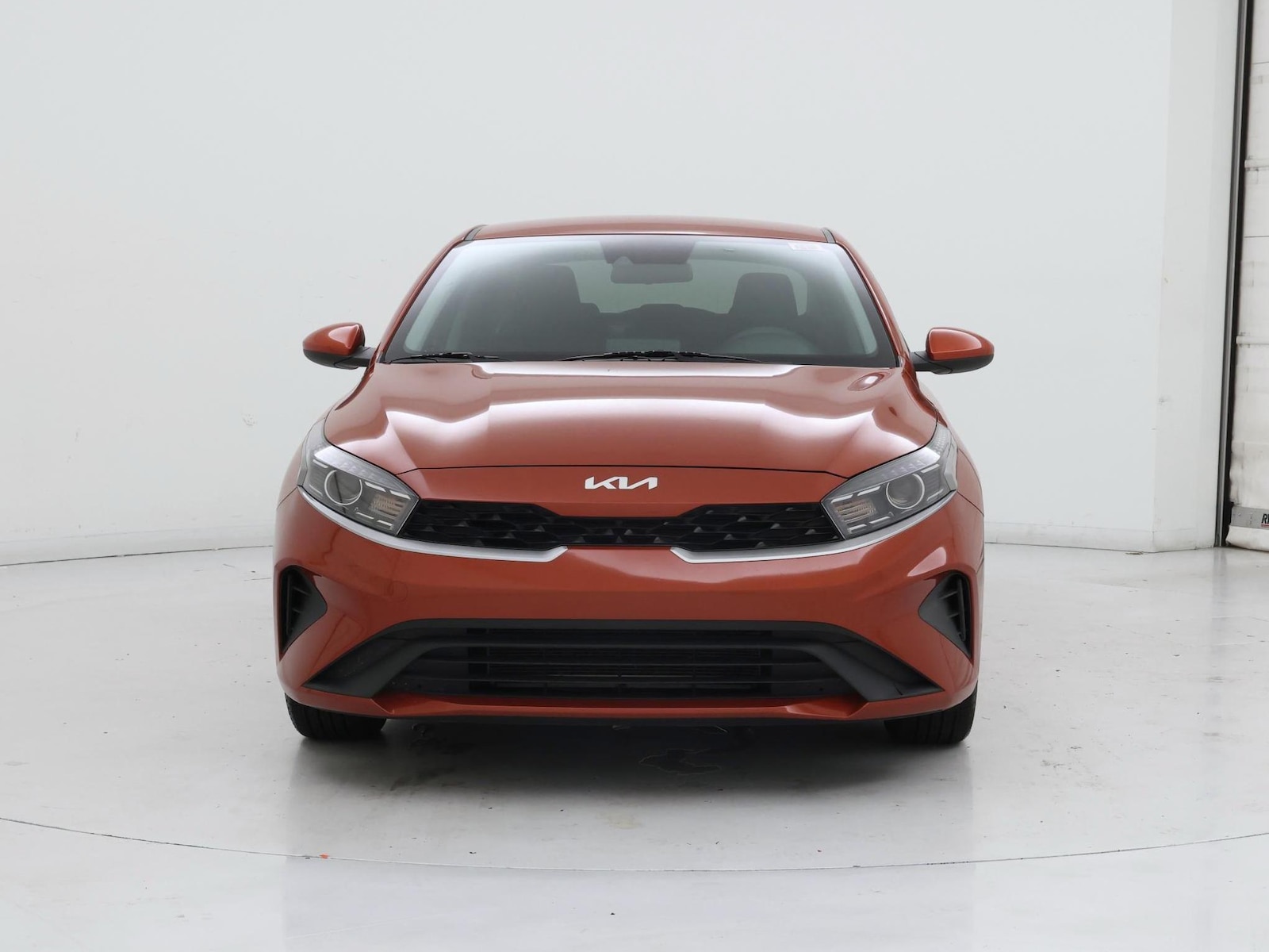 2023 Kia Forte LXS - Photo 6