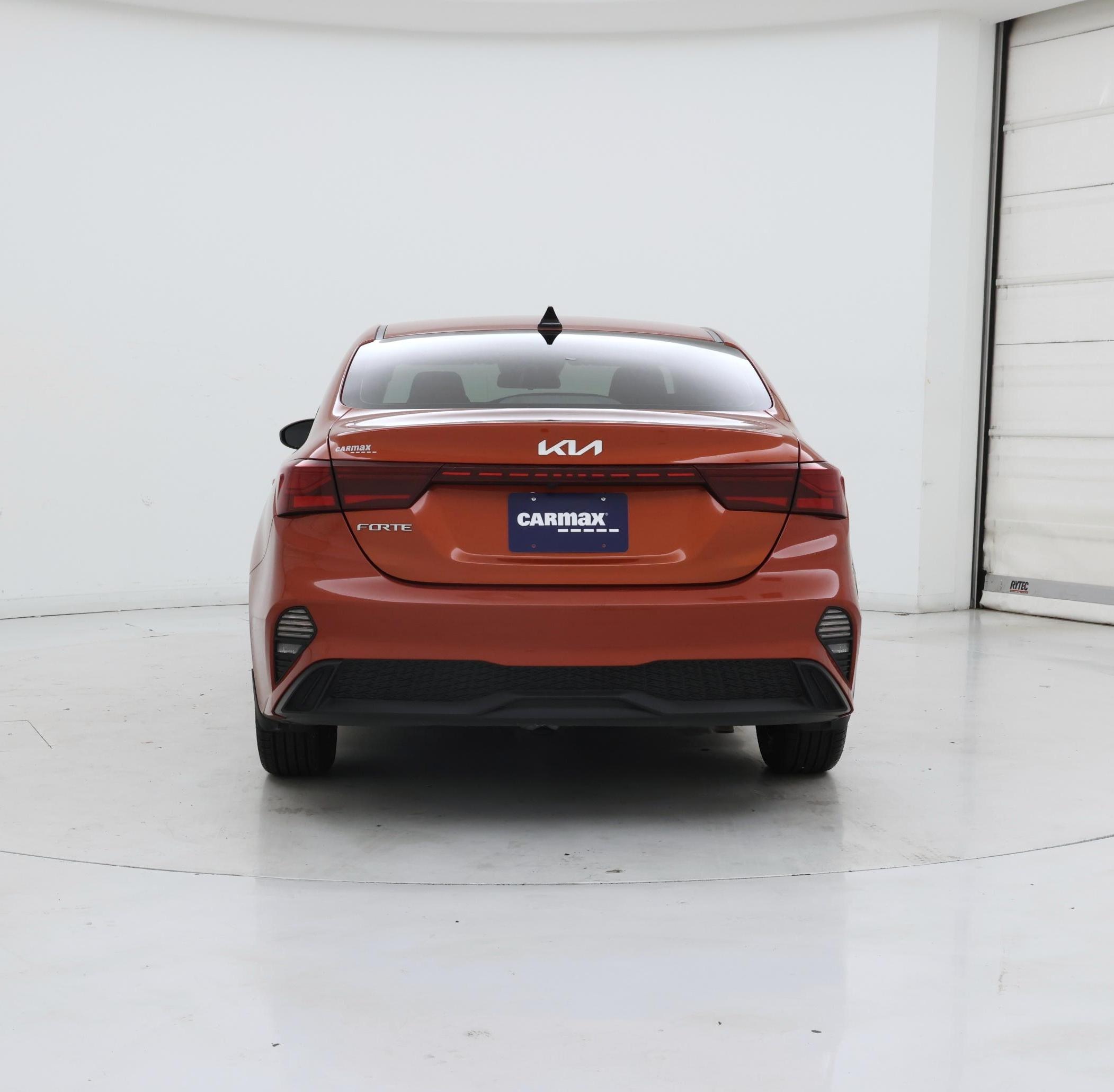 Thumbnail: 2023 Kia Forte - 6