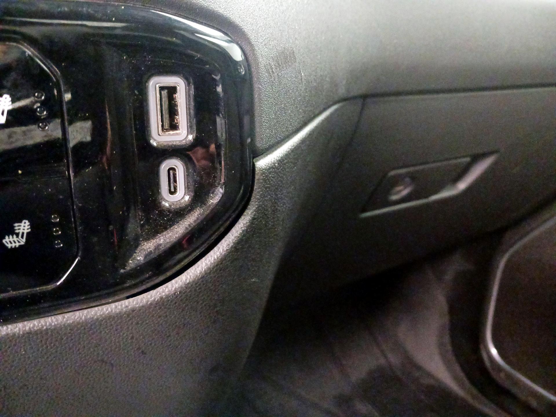 Thumbnail: 2023 Chevrolet Silverado 1500 - 19