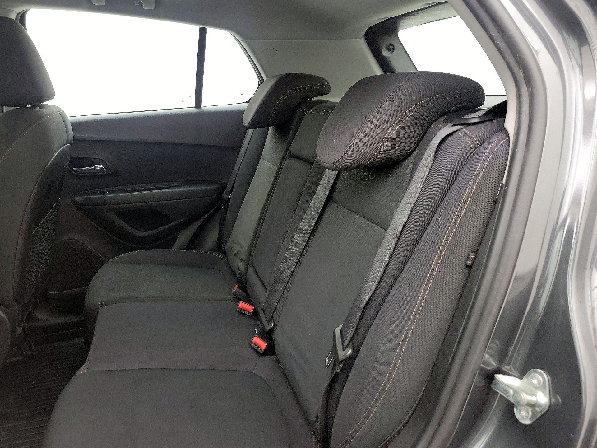 Thumbnail: 2020 Chevrolet Trax - 19