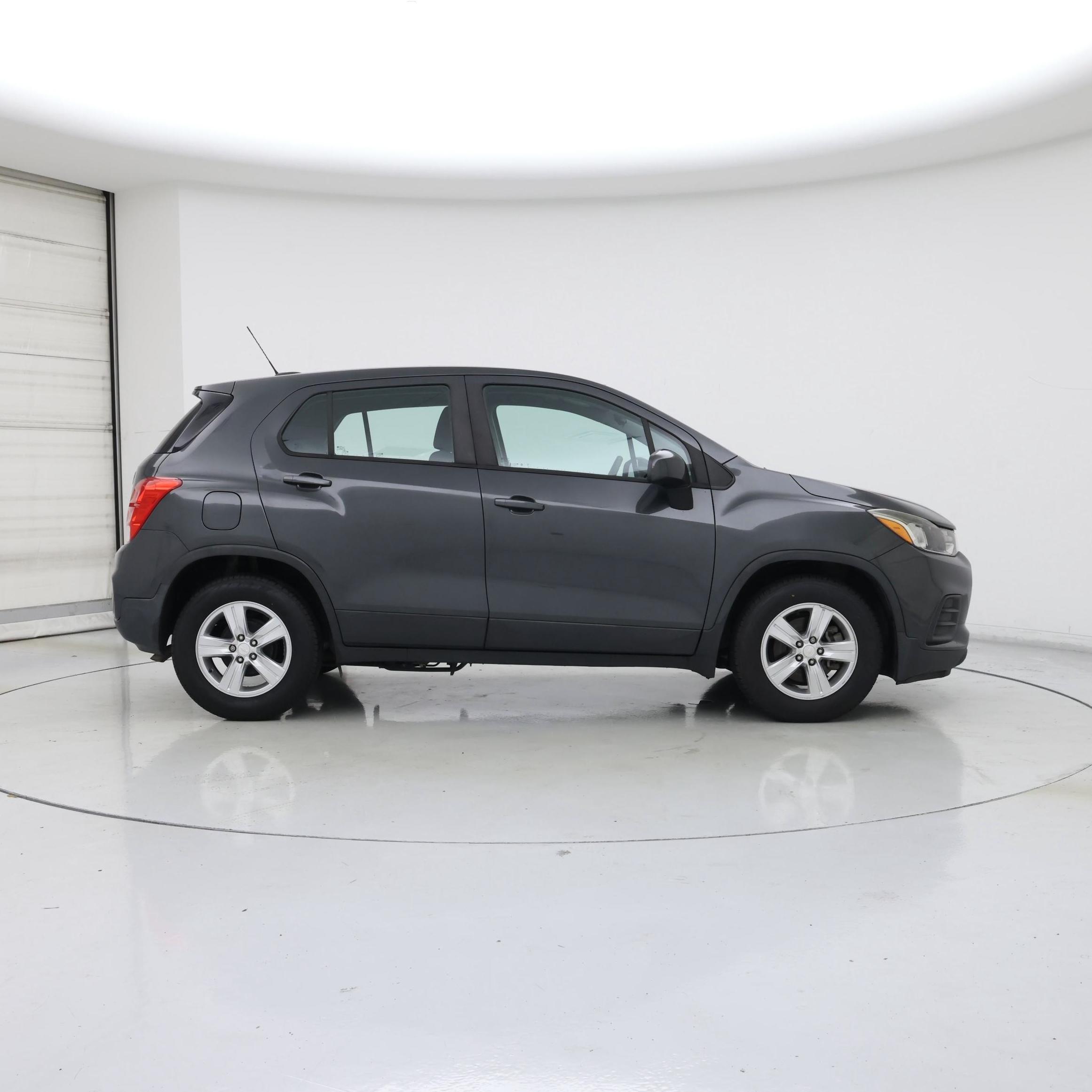 Thumbnail: 2020 Chevrolet Trax - 7