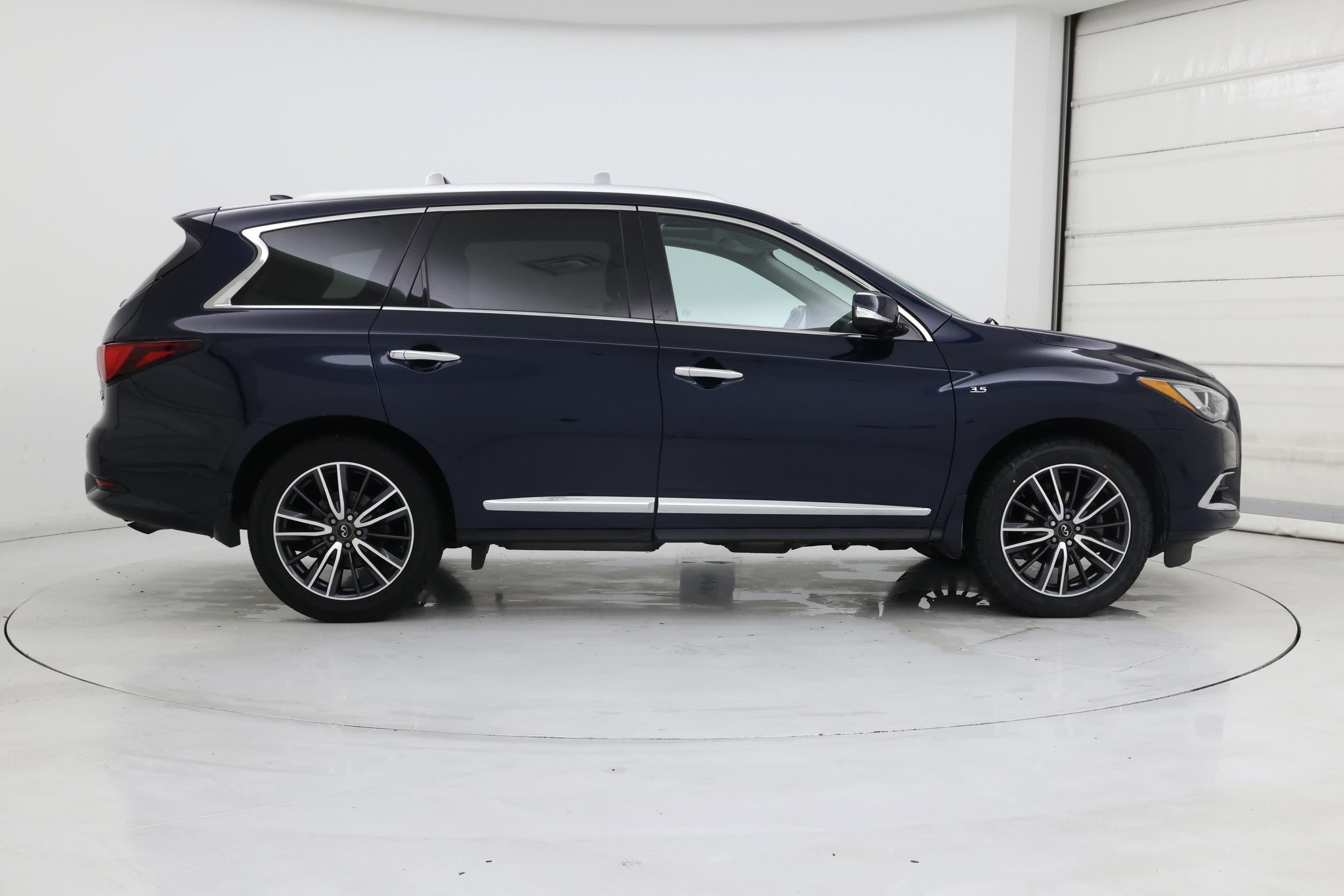 Thumbnail: 2020 INFINITI QX60 - 7