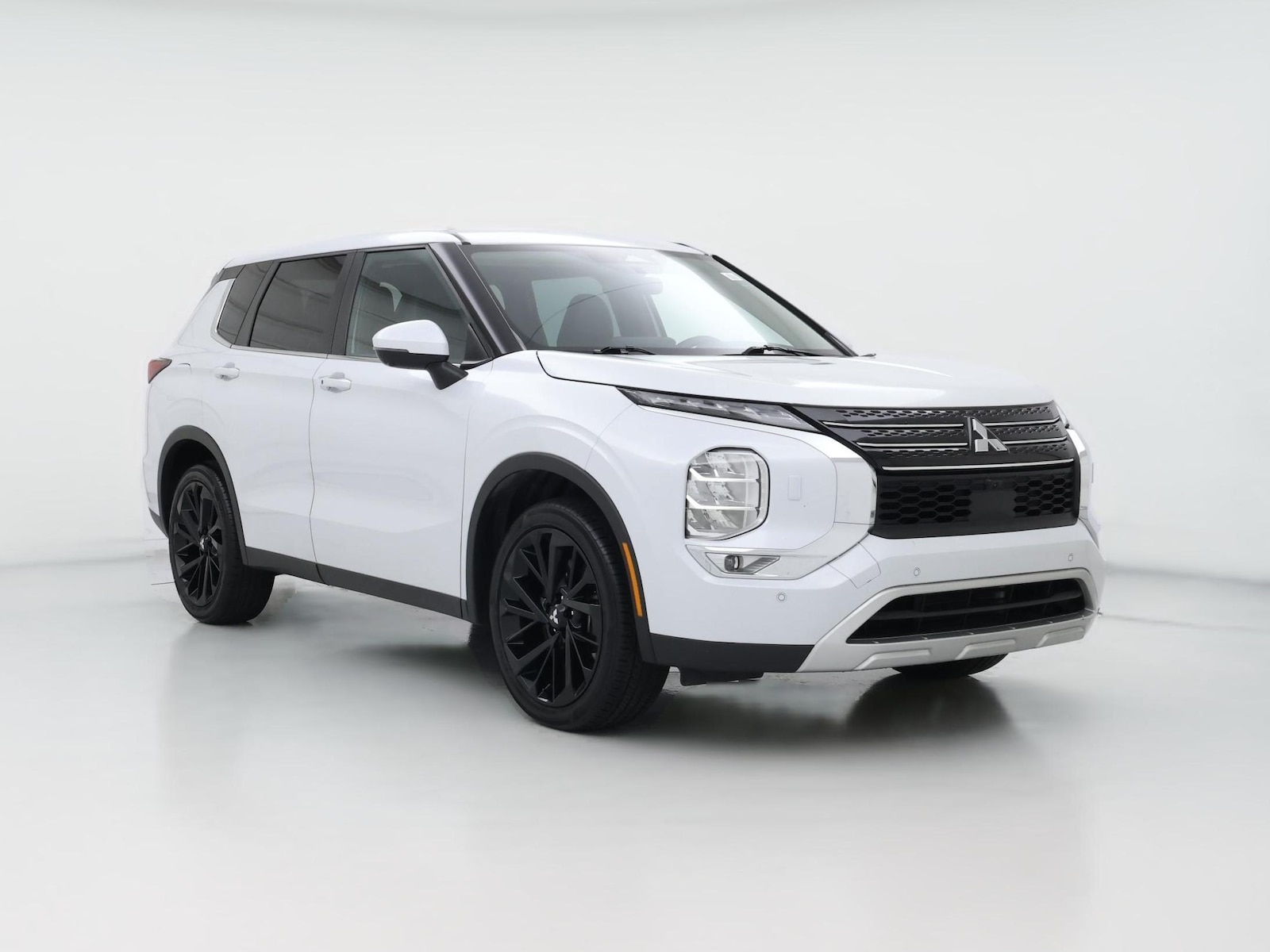 2023 Mitsubishi Outlander