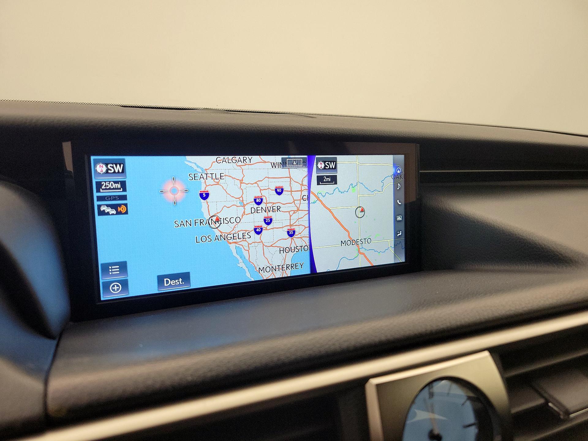 Thumbnail: 2019 Lexus IS - 14