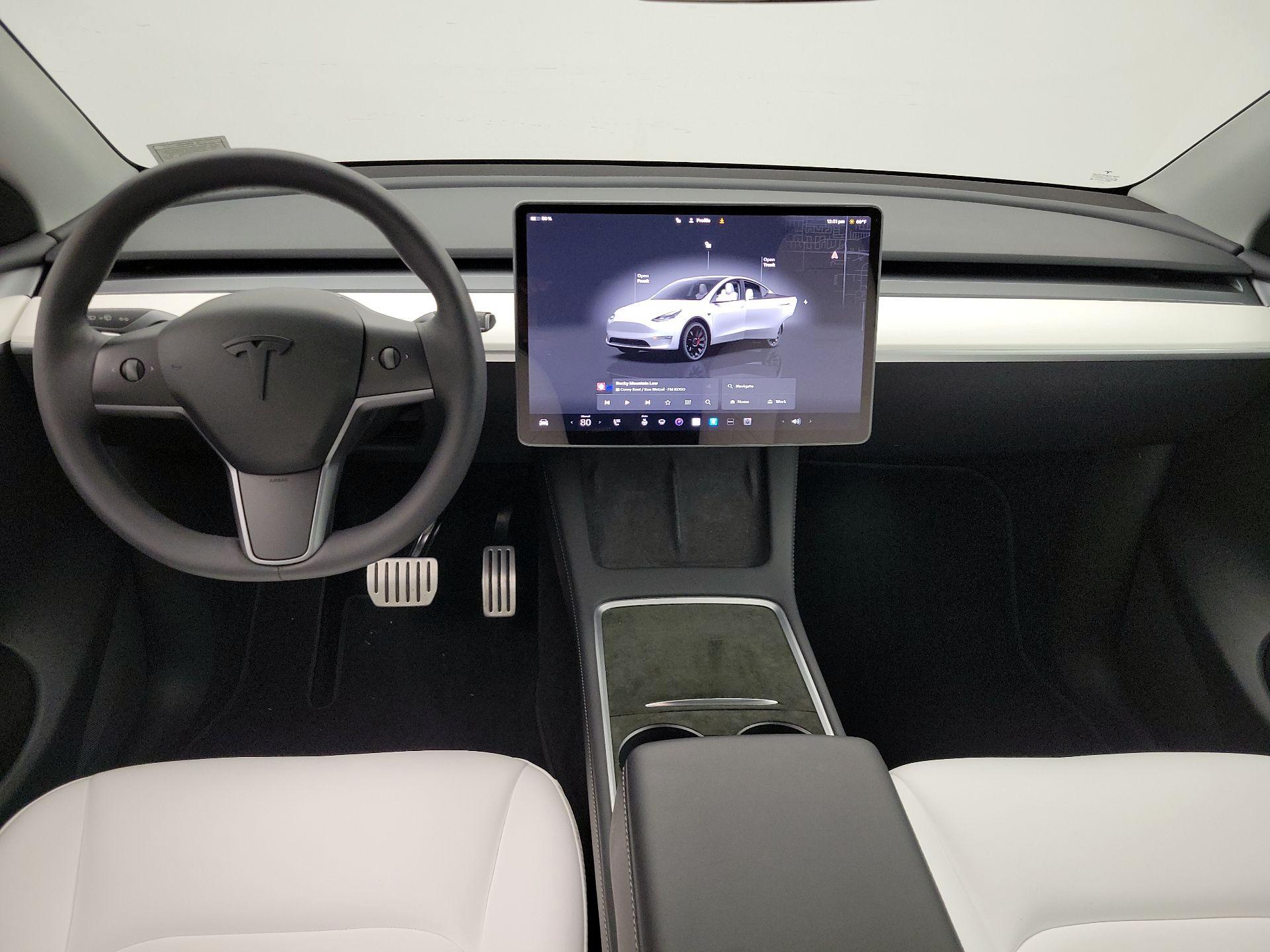 Thumbnail: 2023 Tesla Model Y - 9