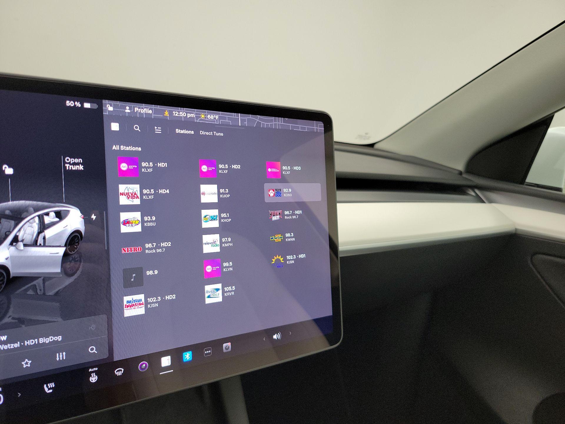 Thumbnail: 2023 Tesla Model Y - 15