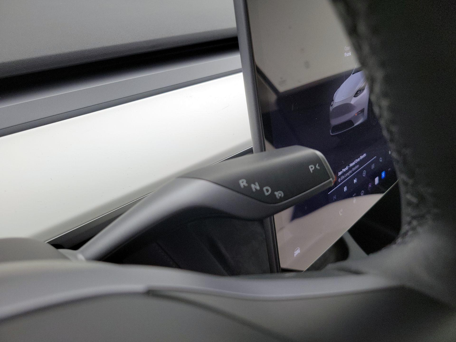 Thumbnail: 2023 Tesla Model Y - 17