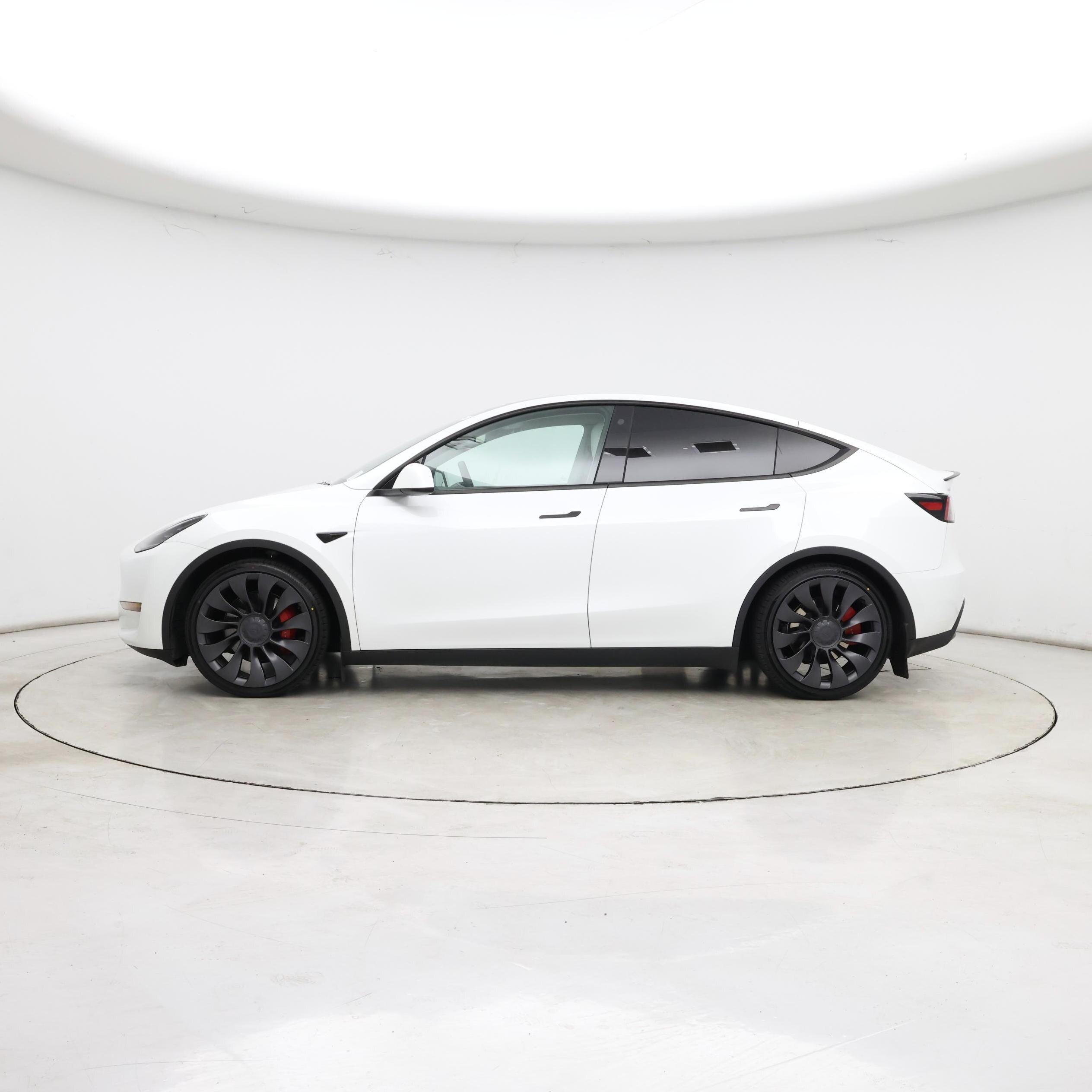 Thumbnail: 2023 Tesla Model Y - 3
