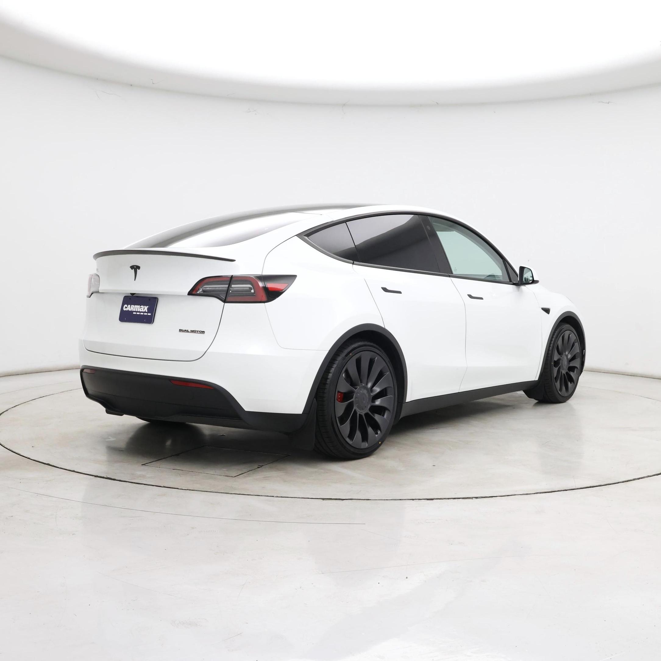 Thumbnail: 2023 Tesla Model Y - 8