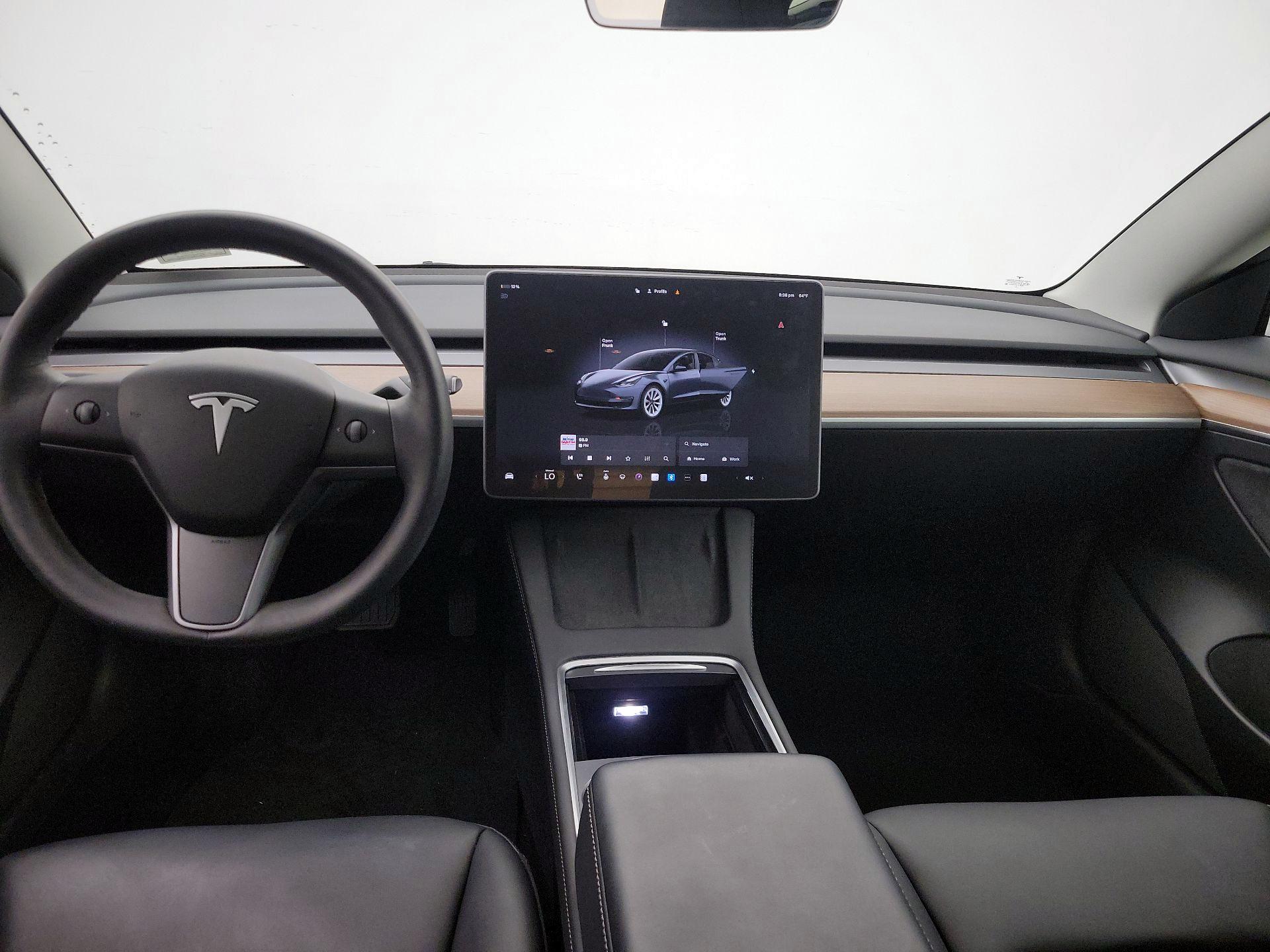 Thumbnail: 2023 Tesla Model 3 - 9