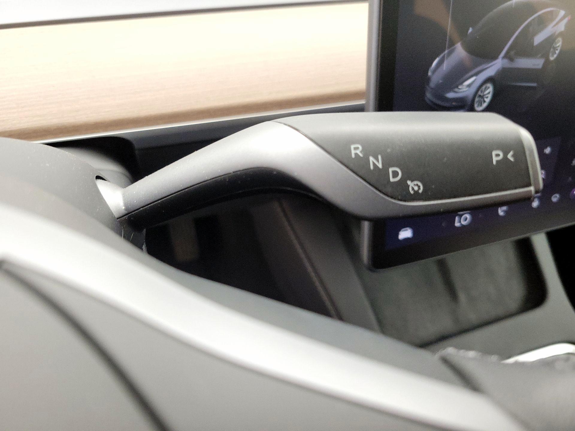 Thumbnail: 2023 Tesla Model 3 - 17