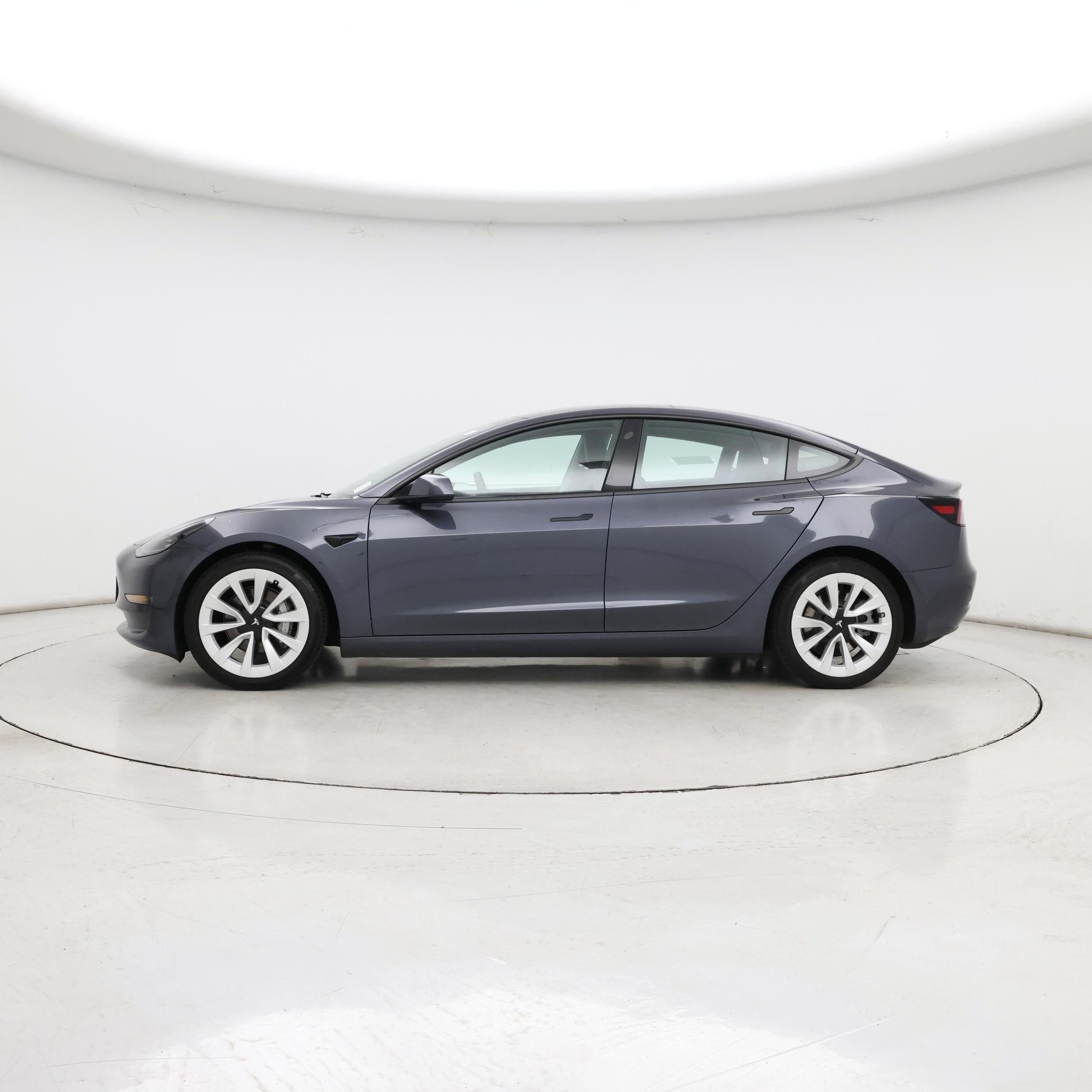 Thumbnail: 2023 Tesla Model 3 - 3