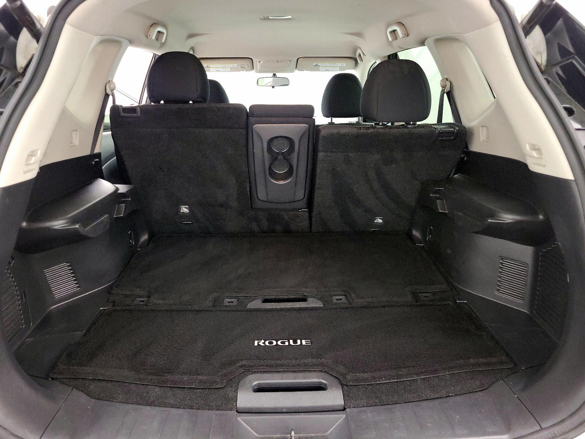 Thumbnail: 2018 Nissan Rogue - 20