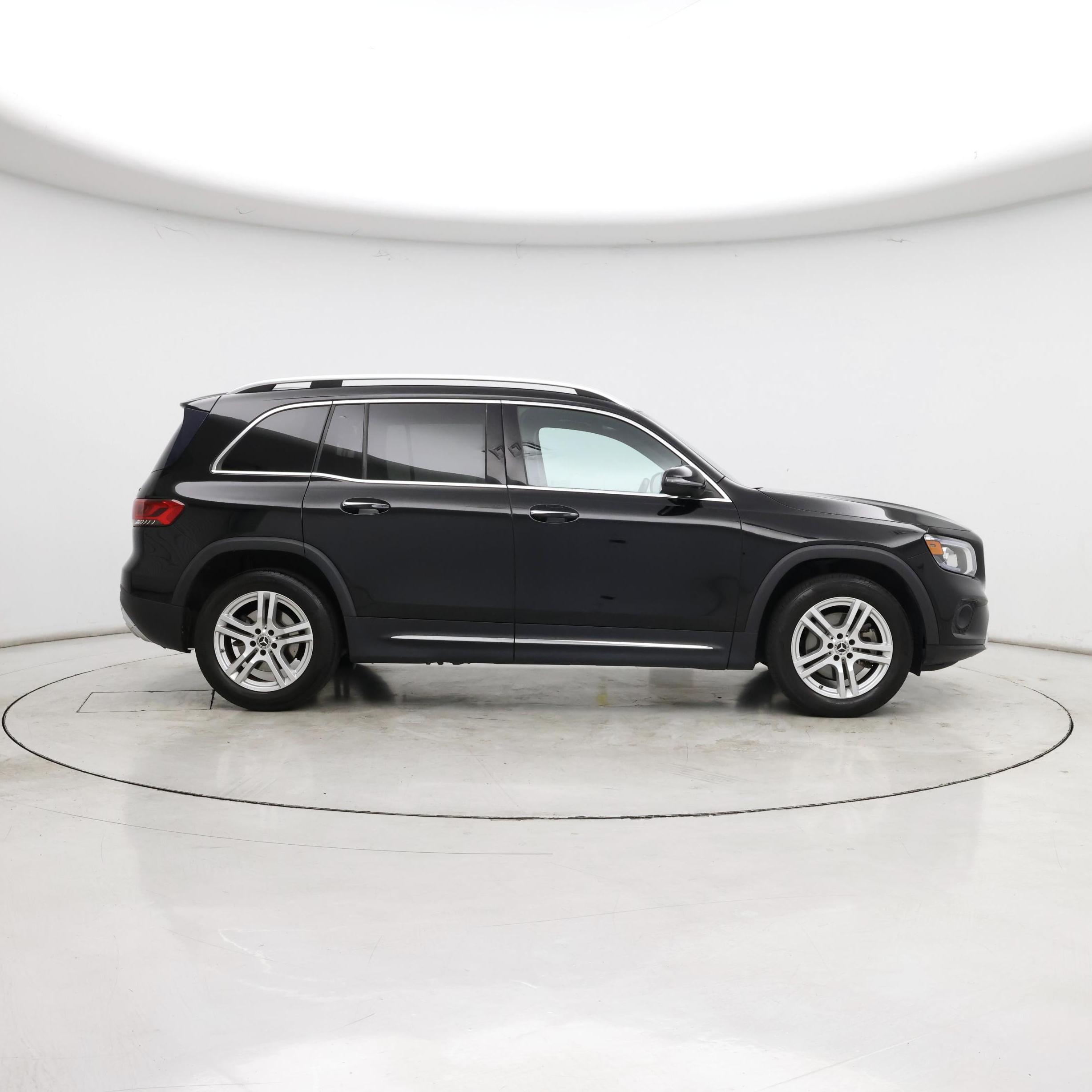 Thumbnail: 2020 Mercedes-Benz GLB - 7