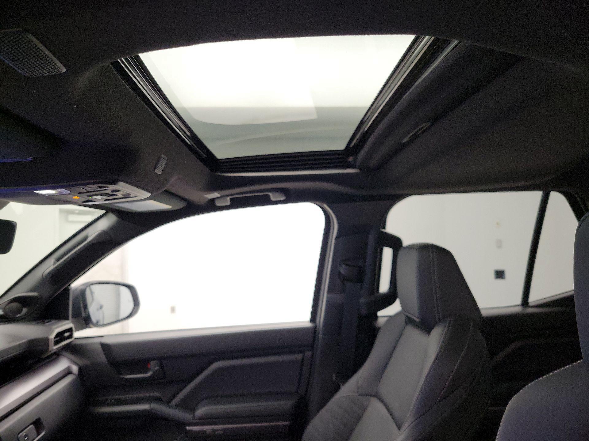 Thumbnail: 2025 Toyota 4Runner - 19