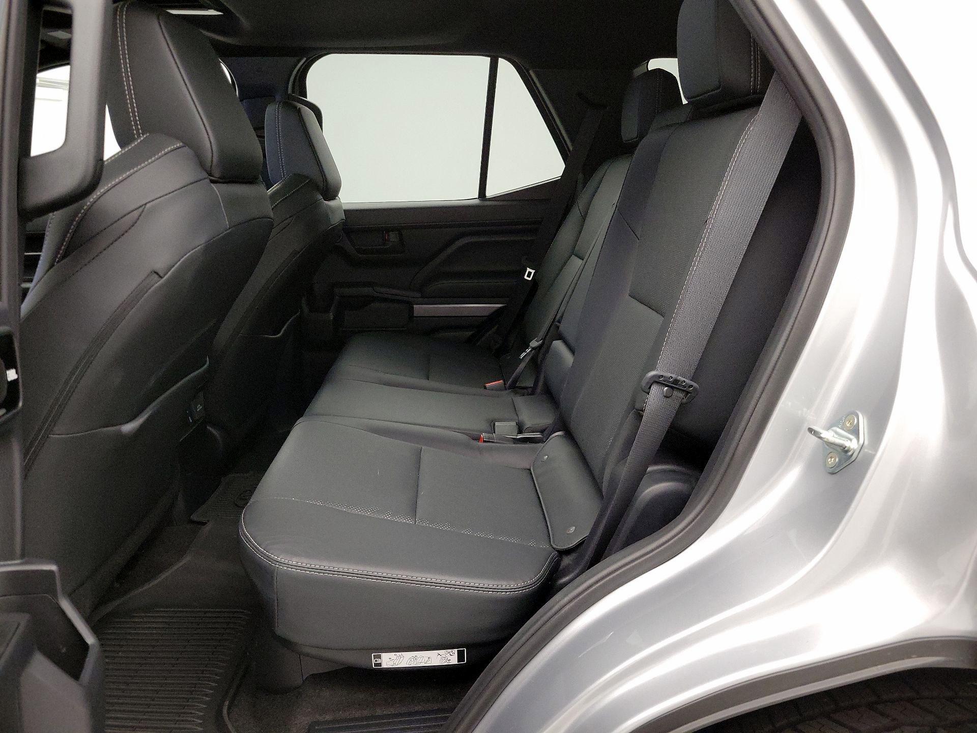 Thumbnail: 2025 Toyota 4Runner - 20