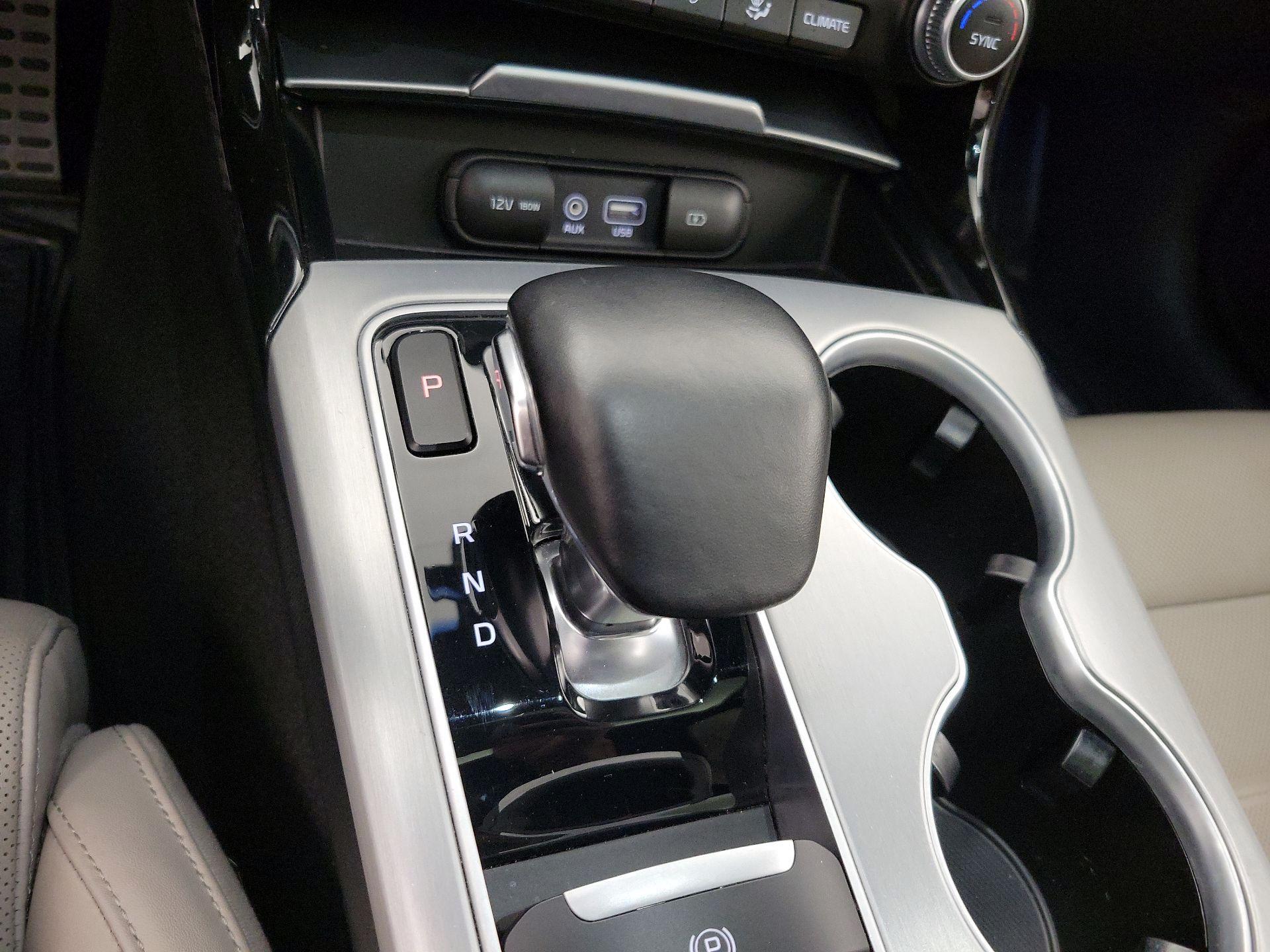 Thumbnail: 2018 Kia Stinger - 18
